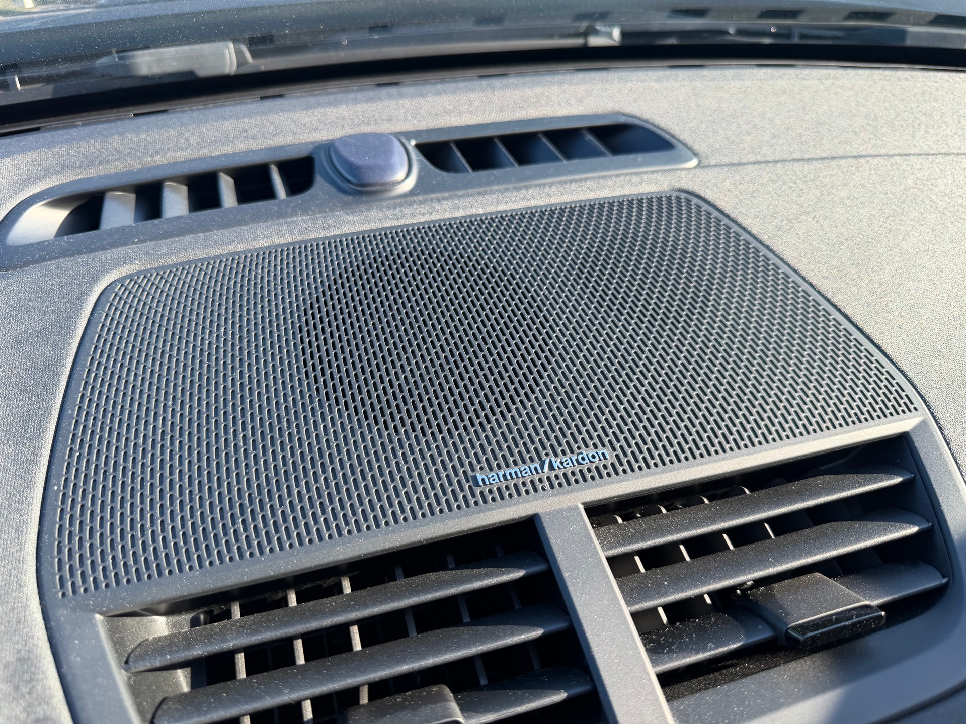 POLESTAR Launch Edition-image-9