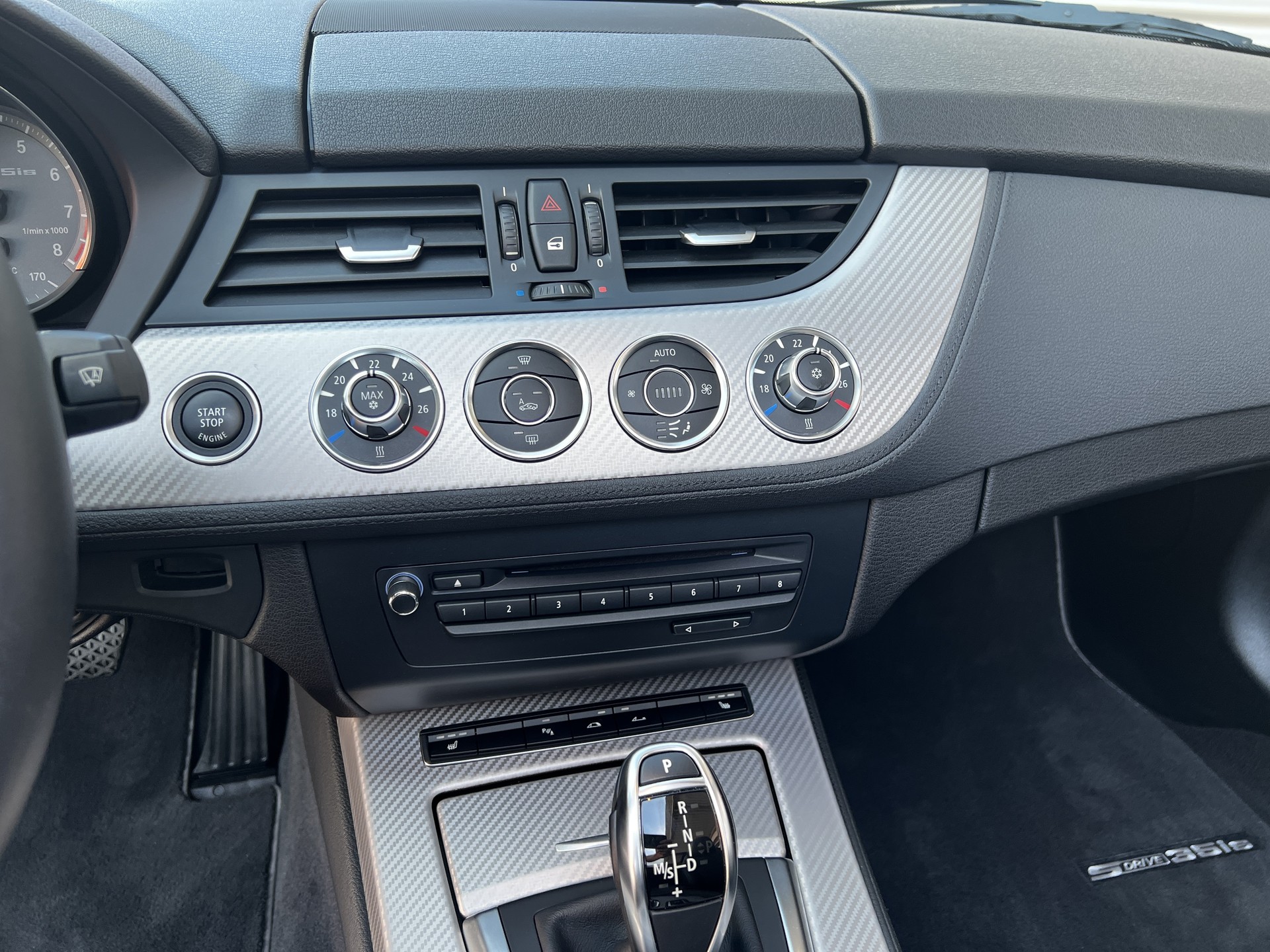 BMW Z4 sDrive35is DKG-image-8