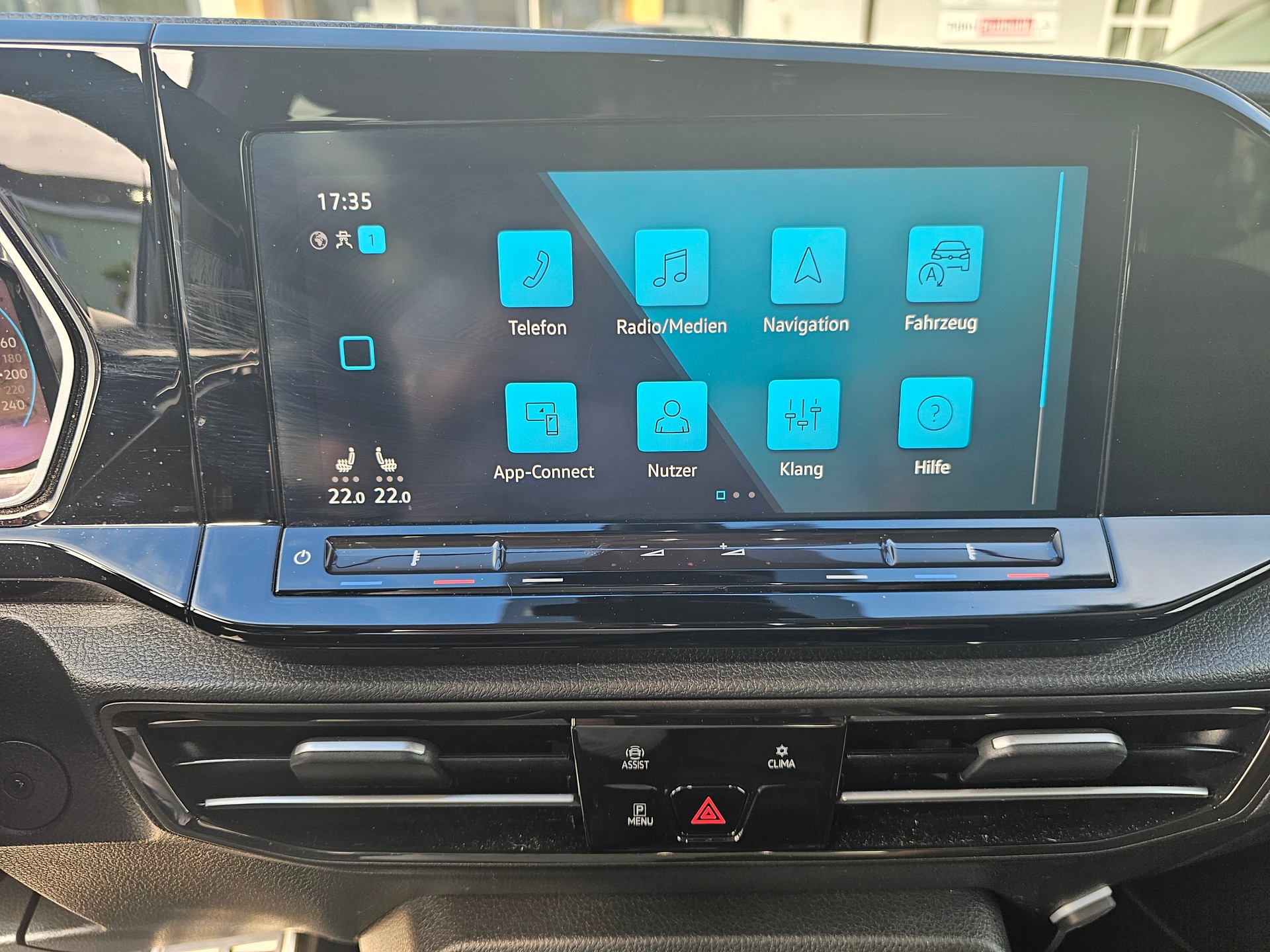 VW Caddy 2.0 TDI 122 DSG-image-12