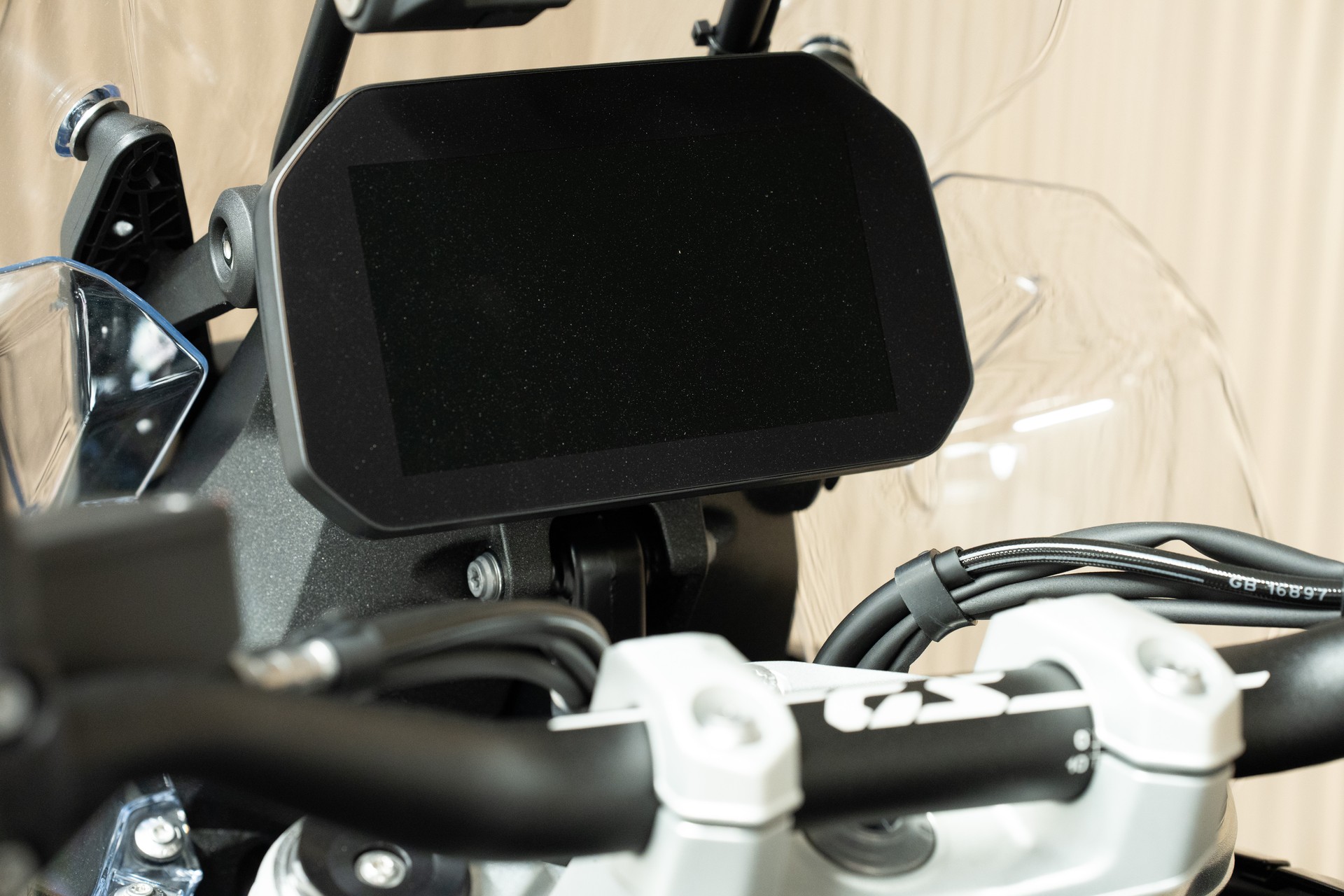 BMW R 1300 GS-image-3