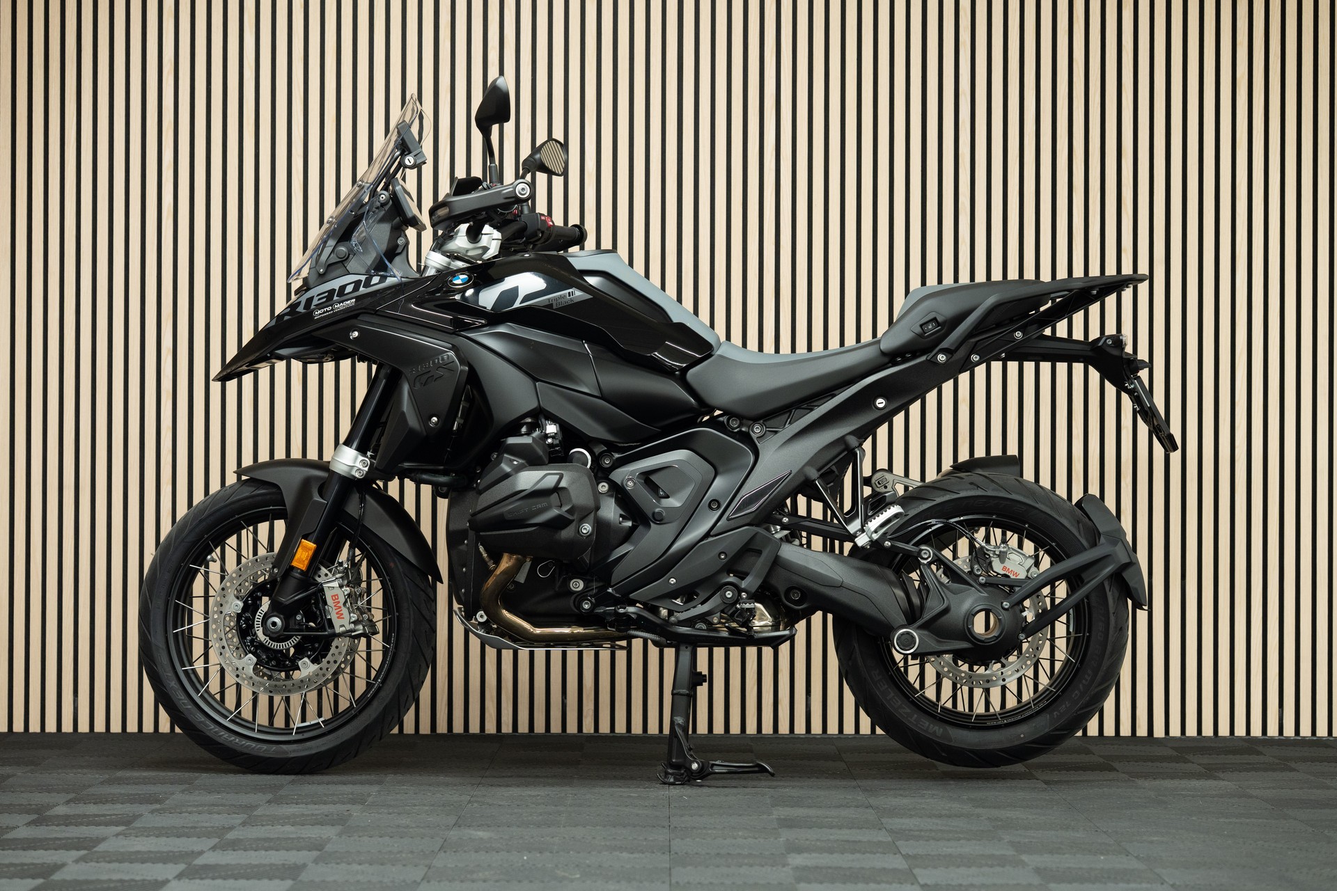 BMW R 1300 GS-image-1