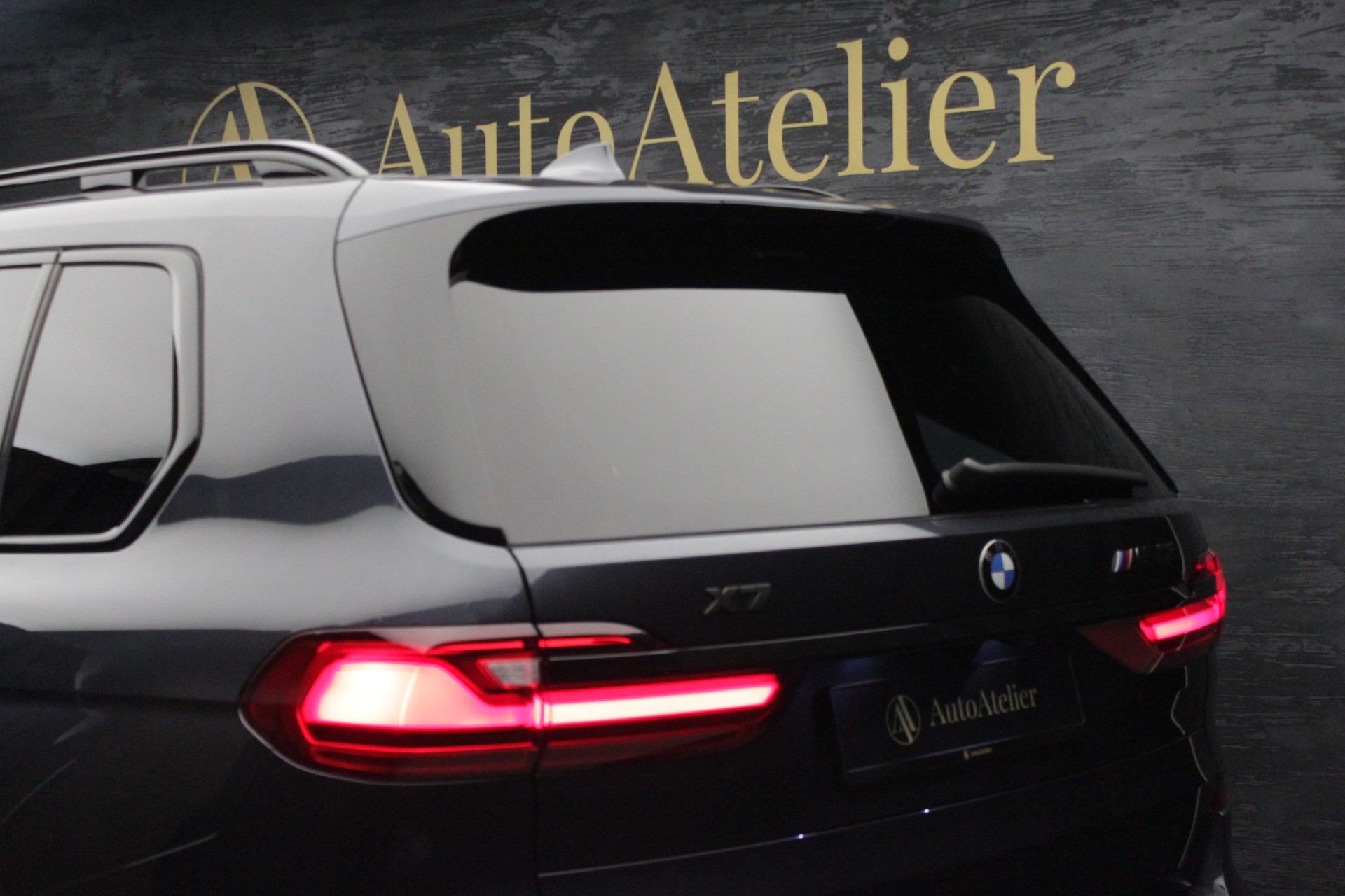 BMW X7 xDrive M50i Steptronic-image-14