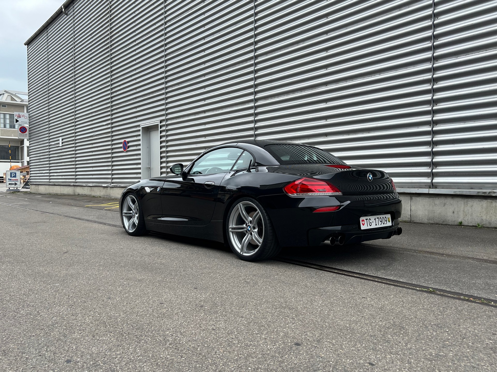 BMW Z4 sDrive35is DKG-image-5