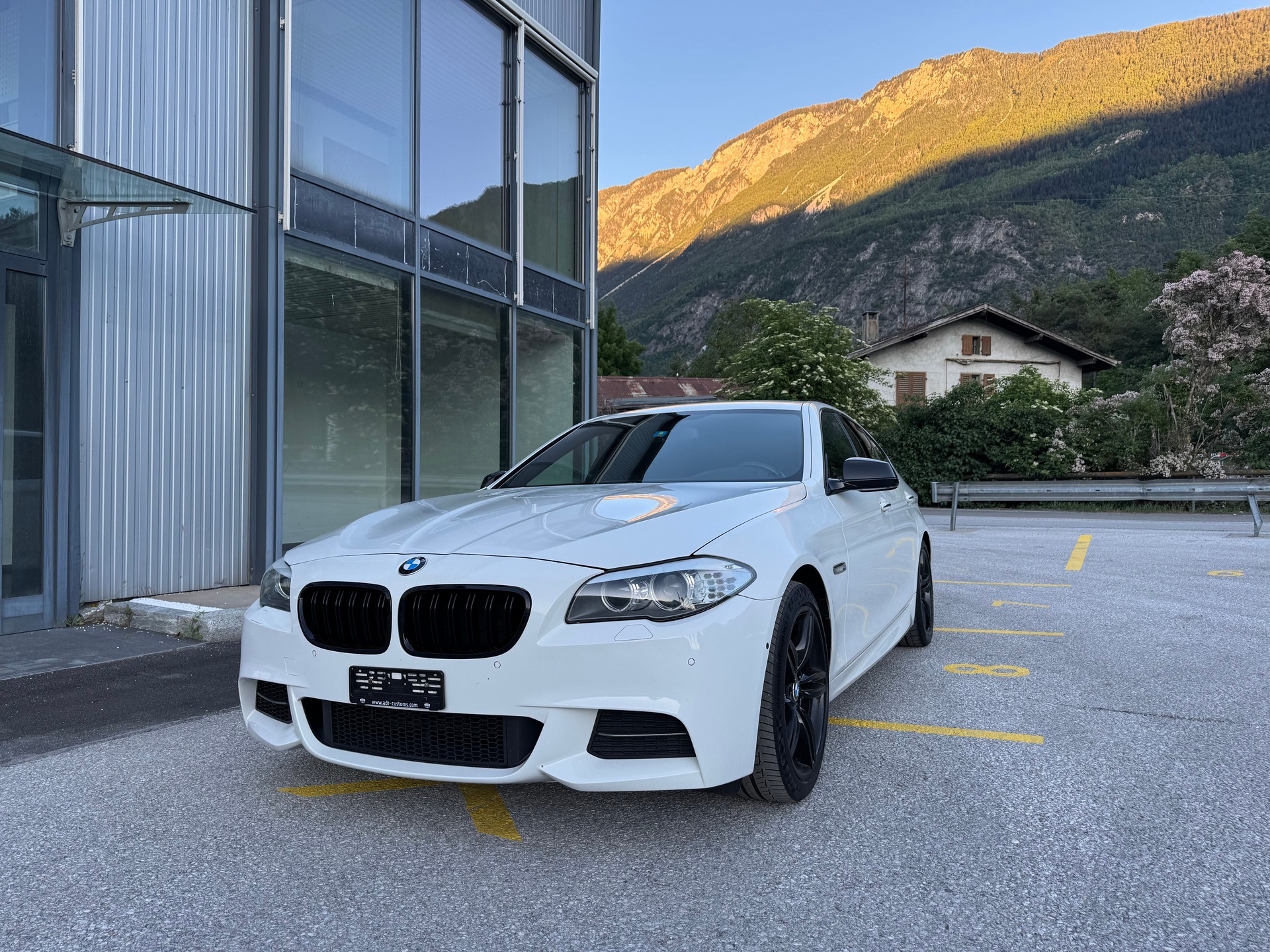 BMW M550d xDrive-image-1
