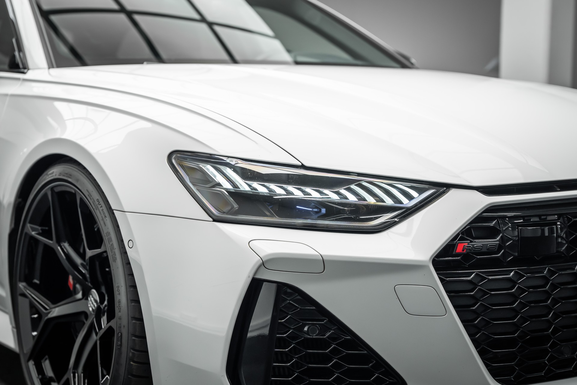 AUDI * RS6 AVANT * RS DYNAMIKPAKET * LUFTFAHRWERK * 22 ZOLL PERFORMANCE RÄDER * AHK * LEASING AB 685.- *-image-8