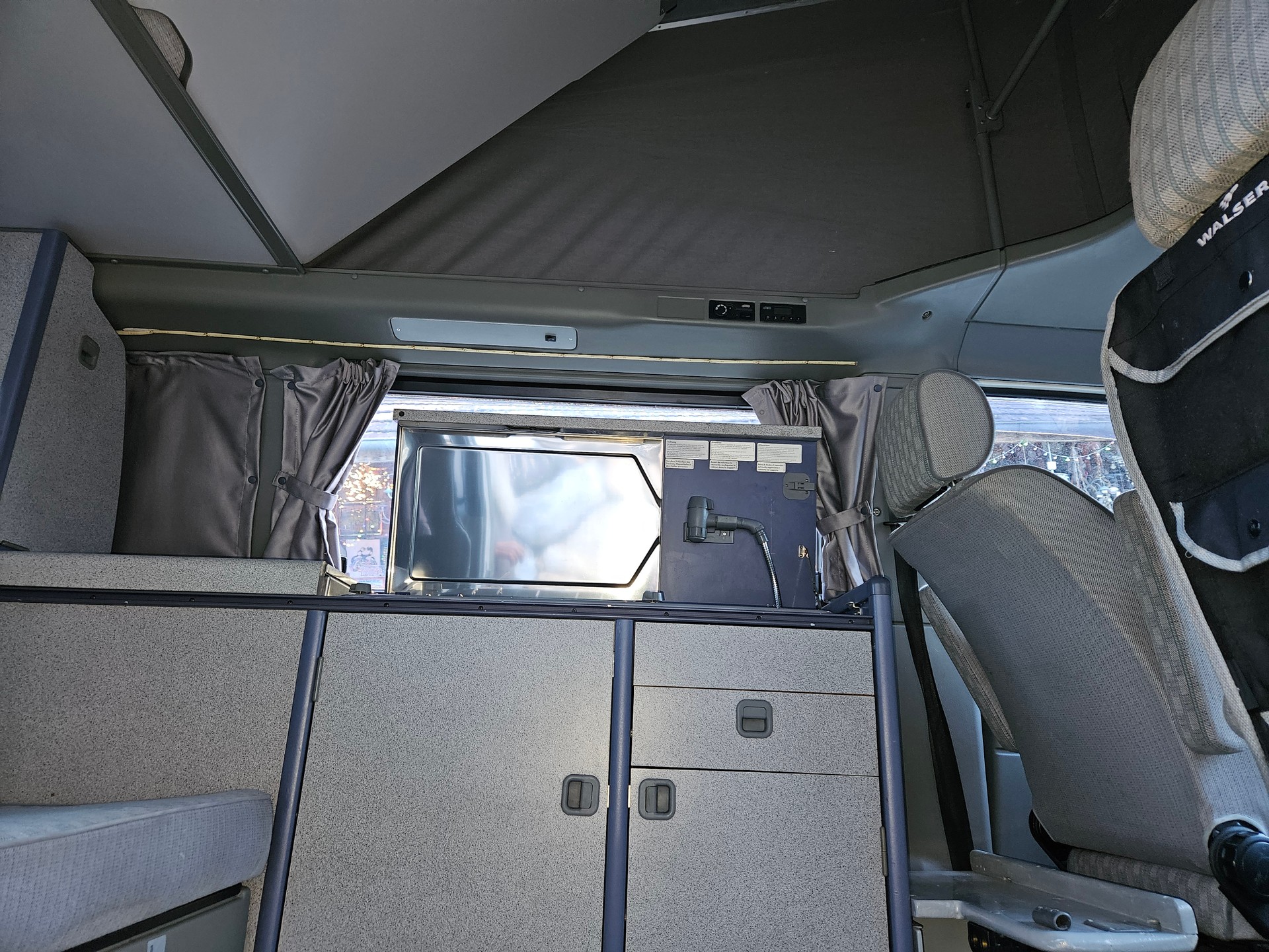 VW California Coach-image-9