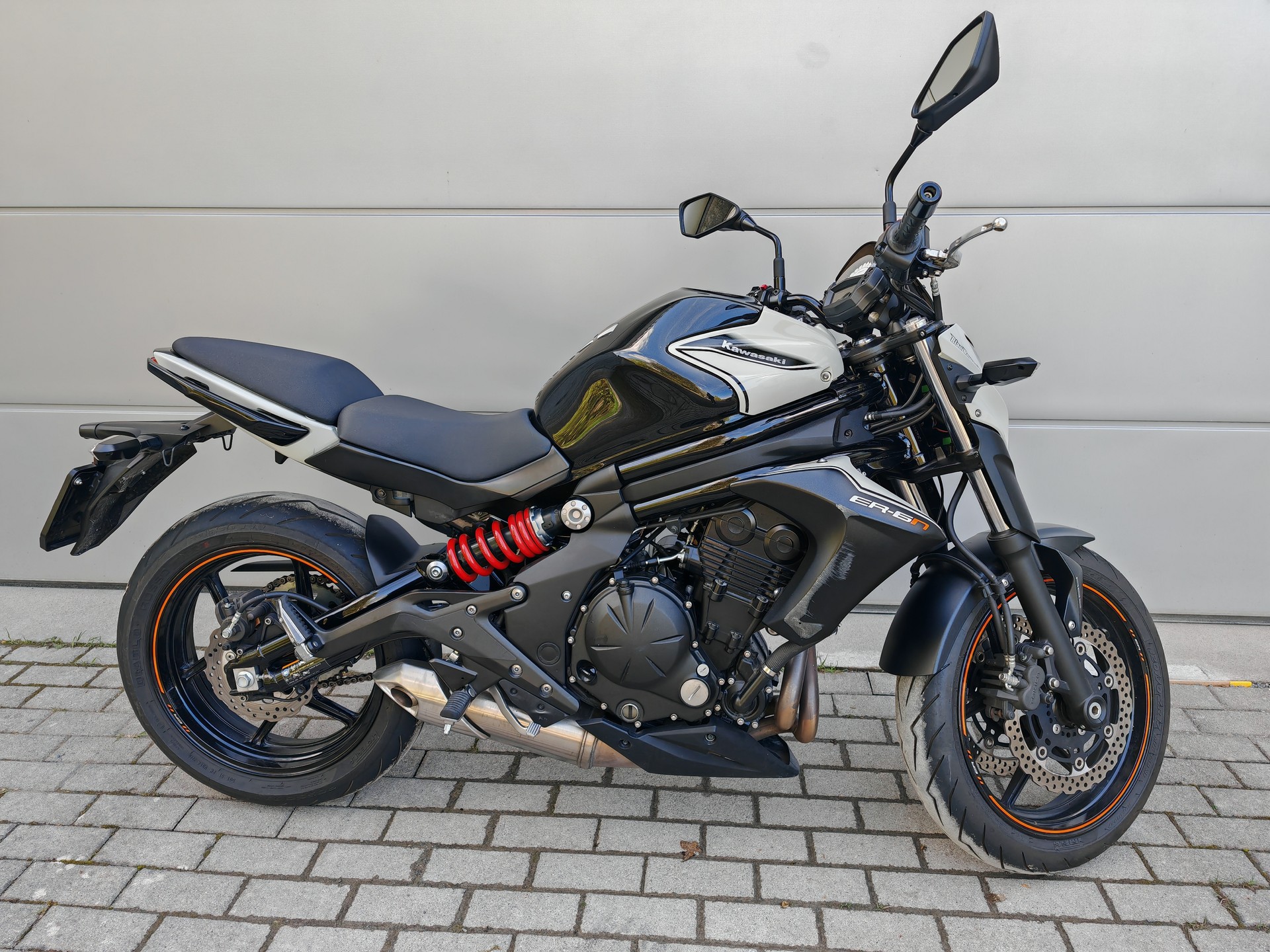 KAWASAKI ER-6 n ABS