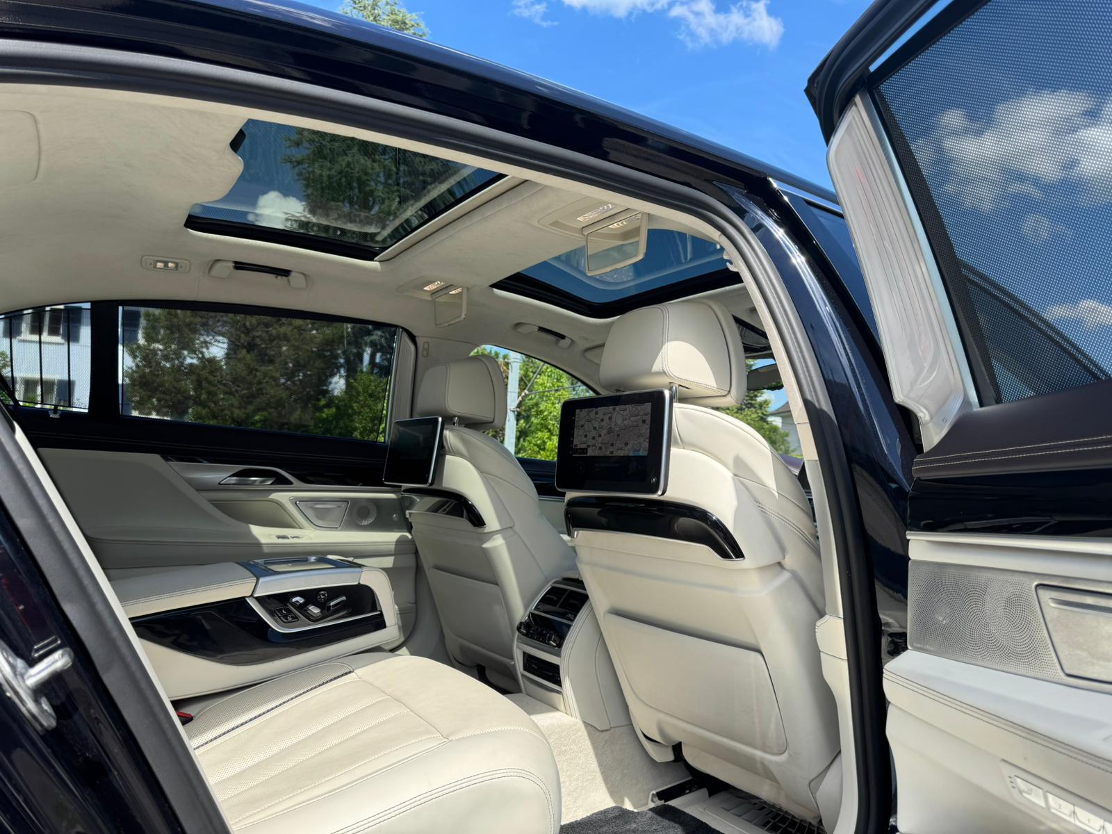 BMW 750Li xDrive Steptronic-image-10