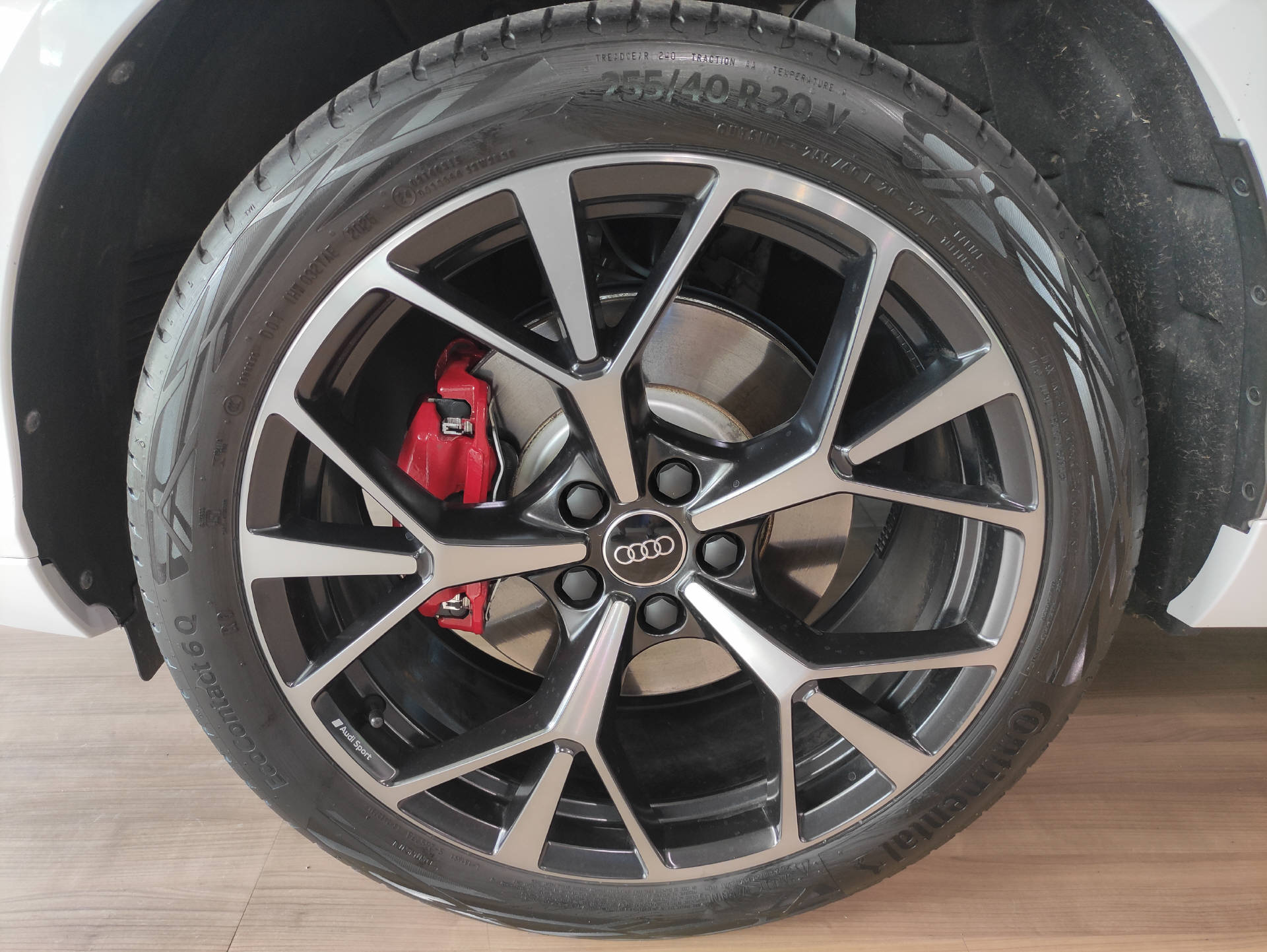 AUDI Q3 SUV 2.0 TFSI S-line quattro S-Tronic-showroom-element-2