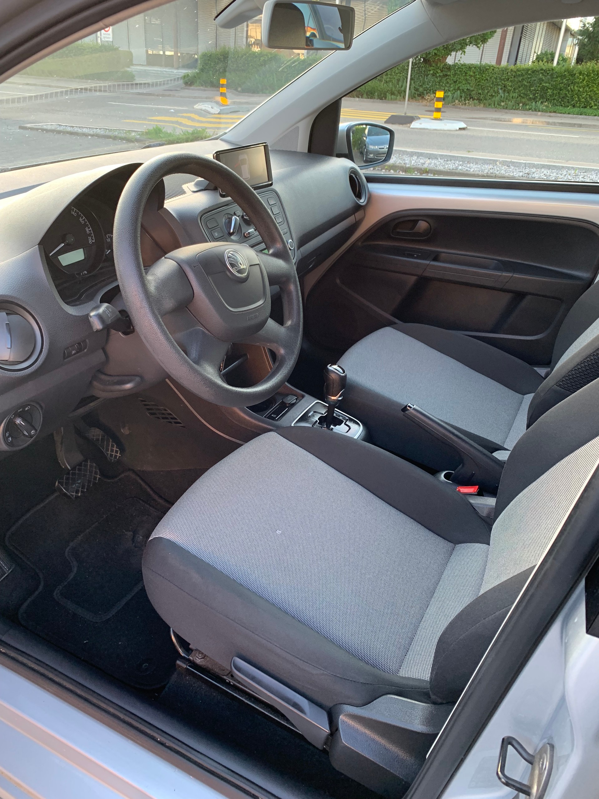 SKODA Citigo 1.0 Ambition ASG-image-7