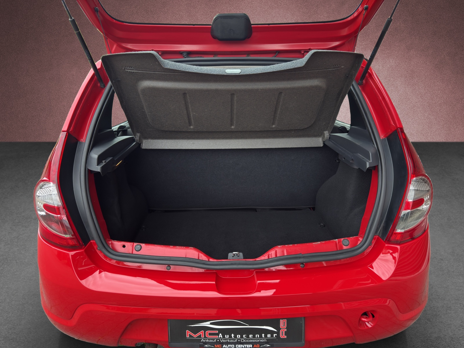 DACIA Sandero 1.6 Ambiance-image-12