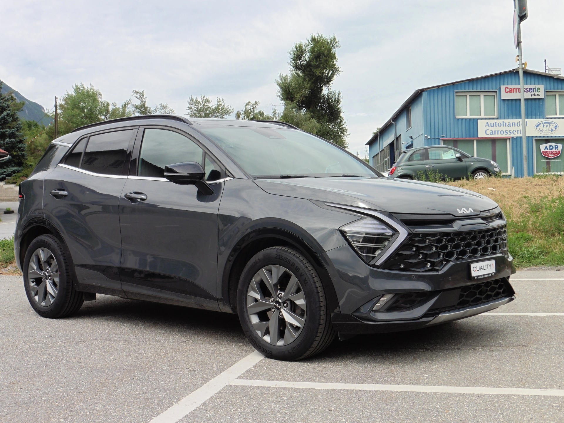 KIA Sportage 1.6T-GDi HEV GT-Line 4x4 A-showroom-element-2