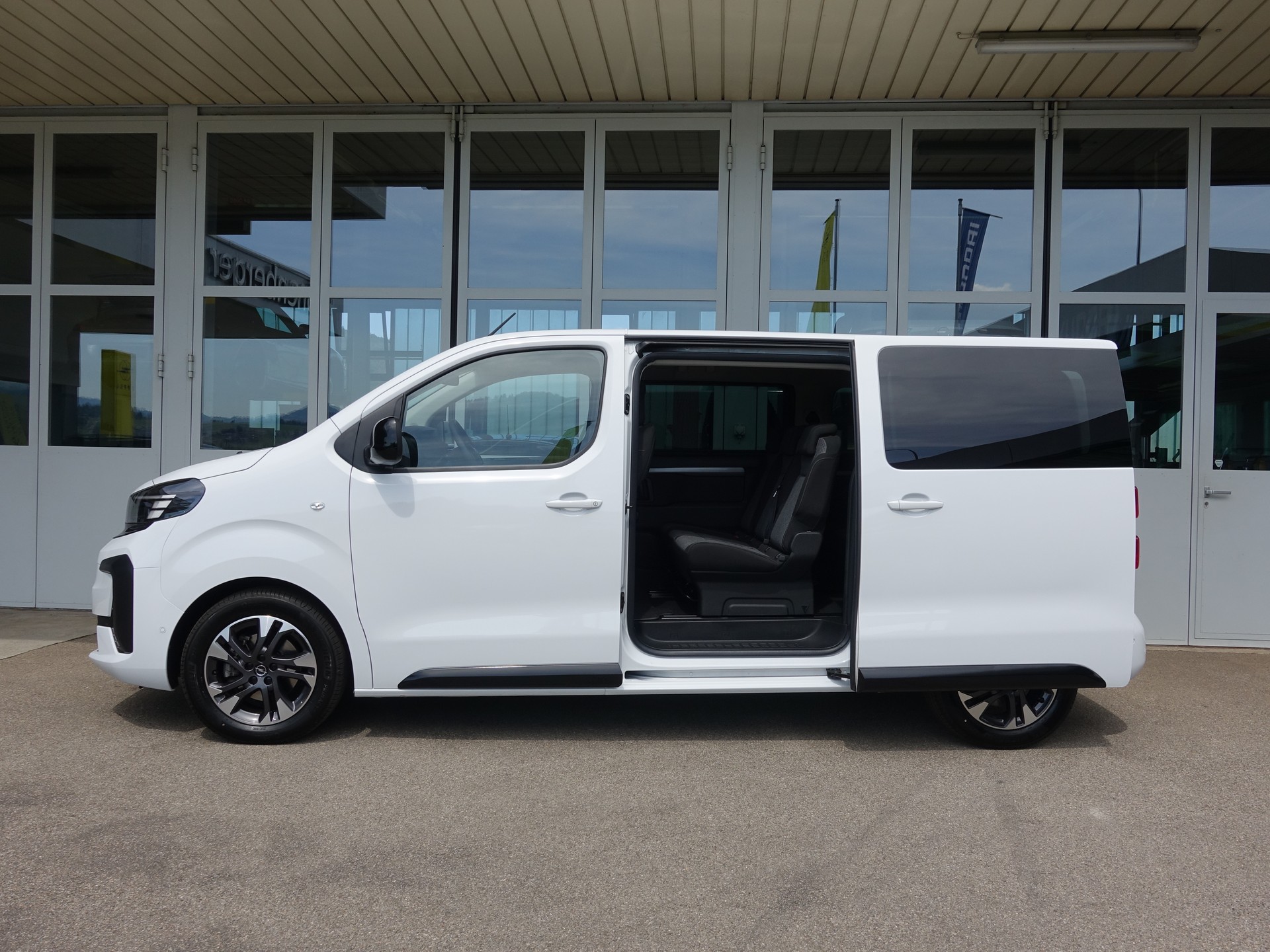 OPEL Zafira 2.0 CDTI L Automat 177PS Facelift-image-24