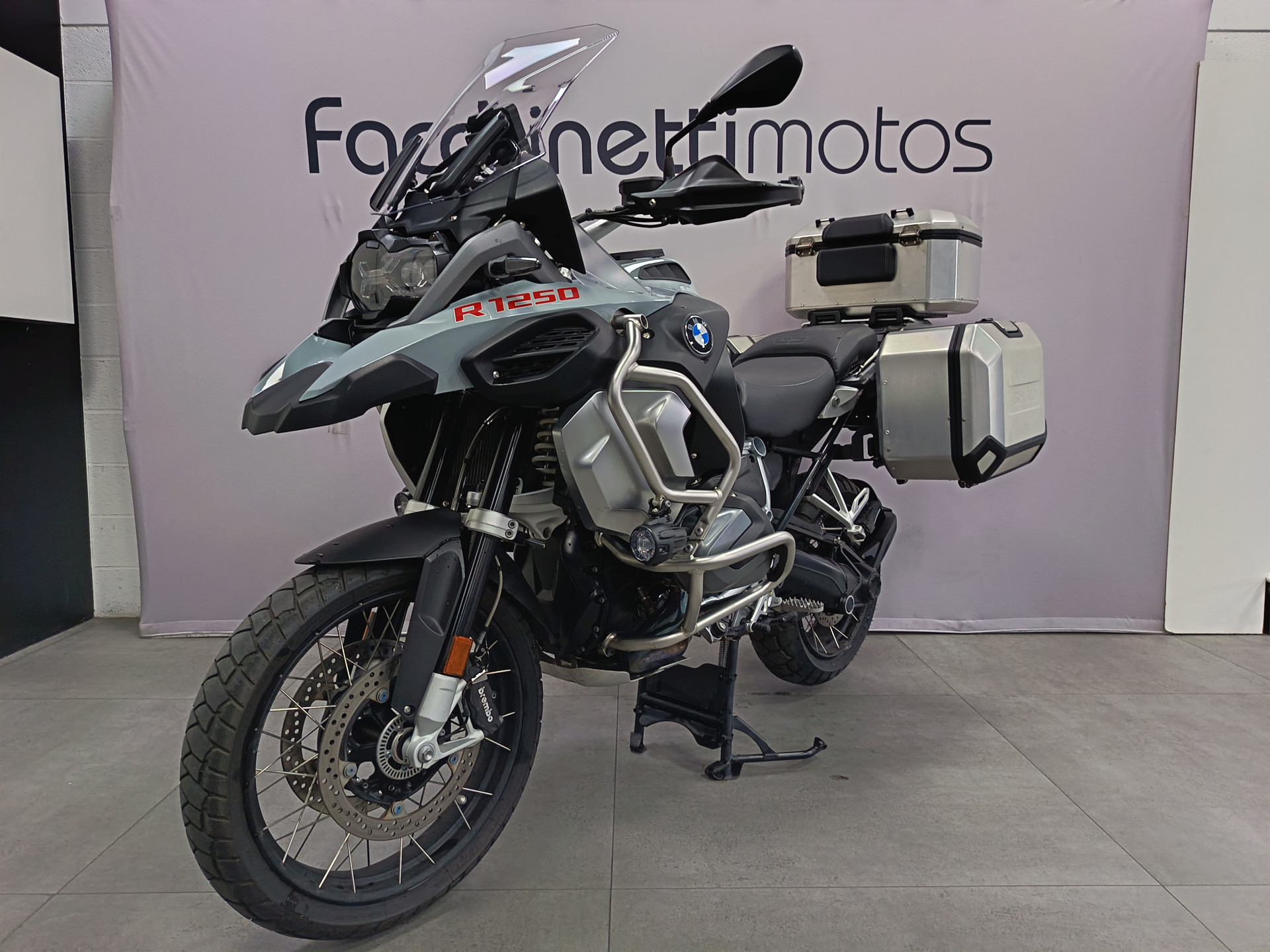 BMW R 1250 GS Adventure-image-2