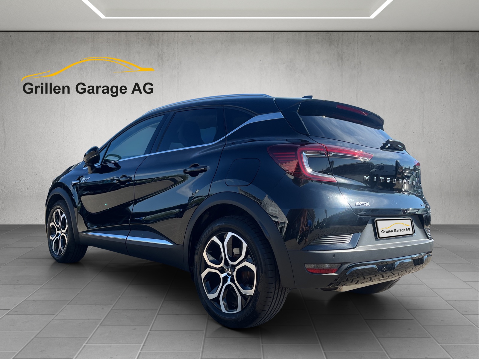 MITSUBISHI ASX 1.6 PHEV Intense-showroom-element-2
