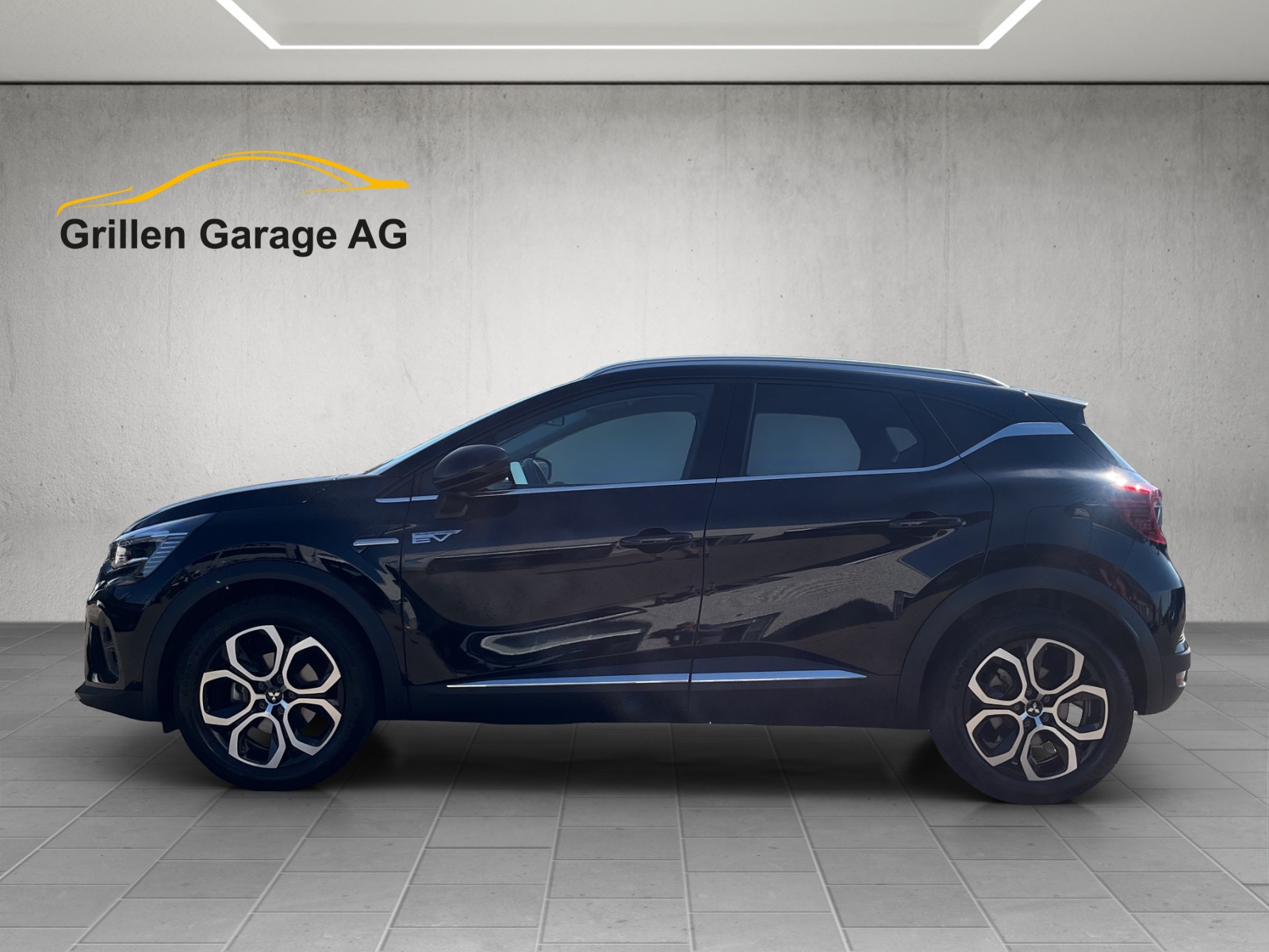 MITSUBISHI ASX 1.6 PHEV Intense-showroom-element-1