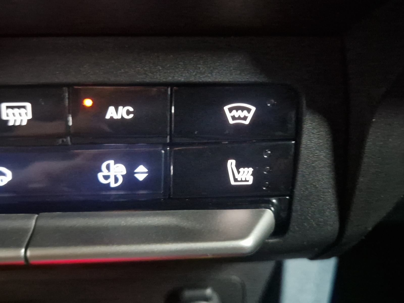 FIAT Grande Panda 1.2 Hybrid La Prima-image-15