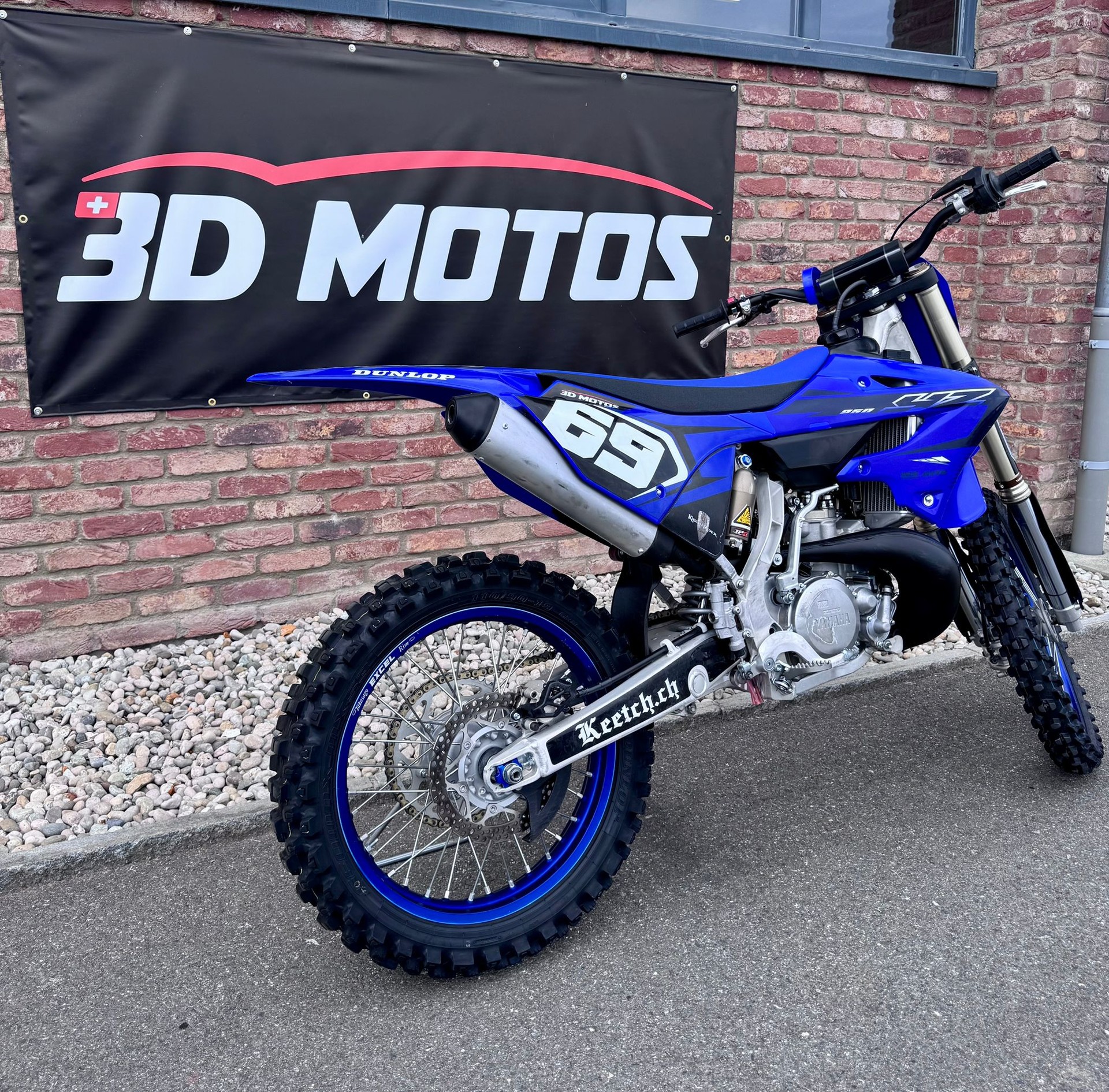 YAMAHA 2023-image-2