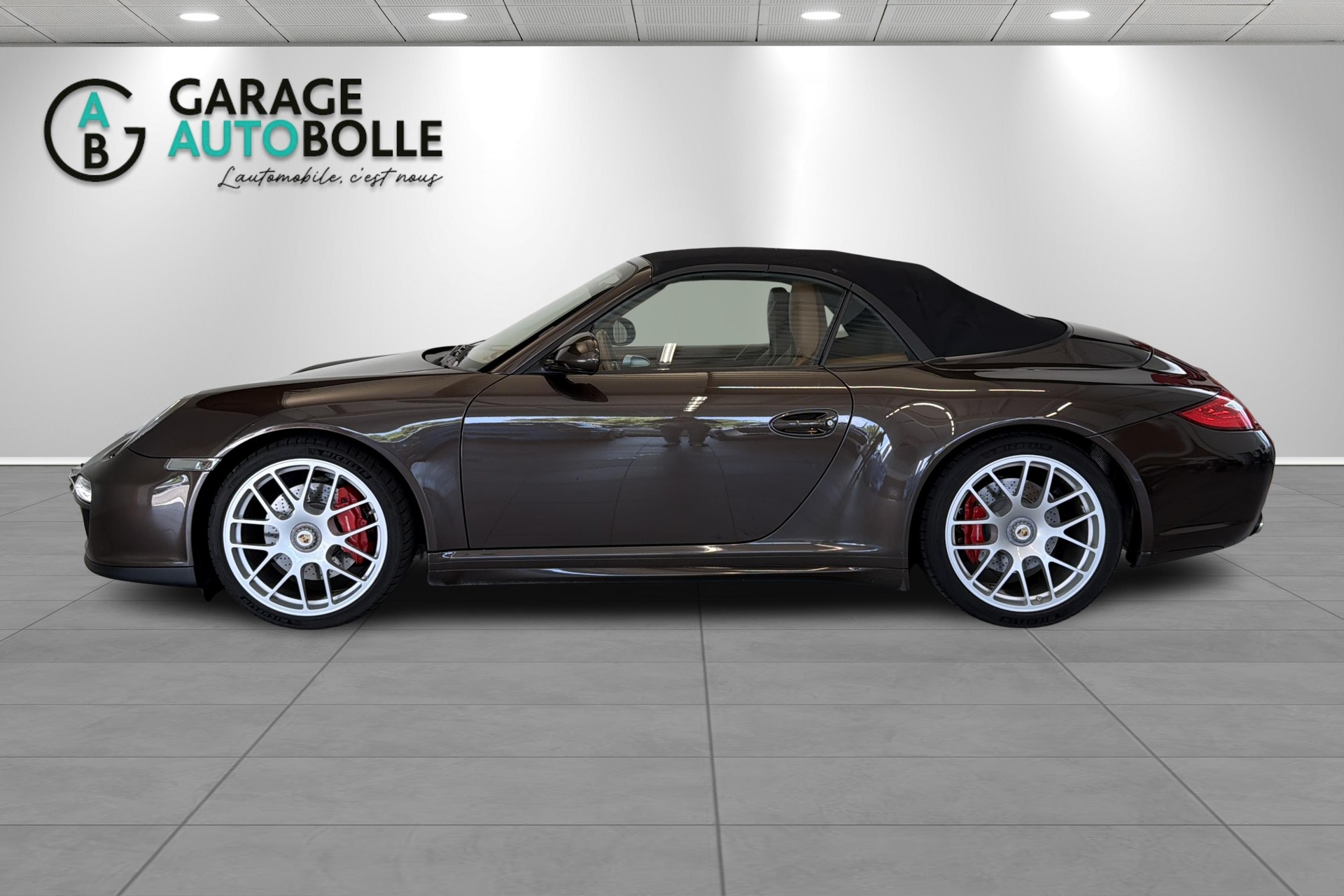 PORSCHE 911 Cabrio Carrera GTS PDK-image-23