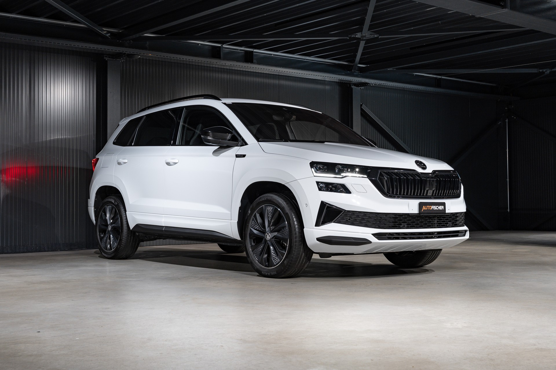 SKODA Karoq 1.5 TSI SportLine DSG-image-5