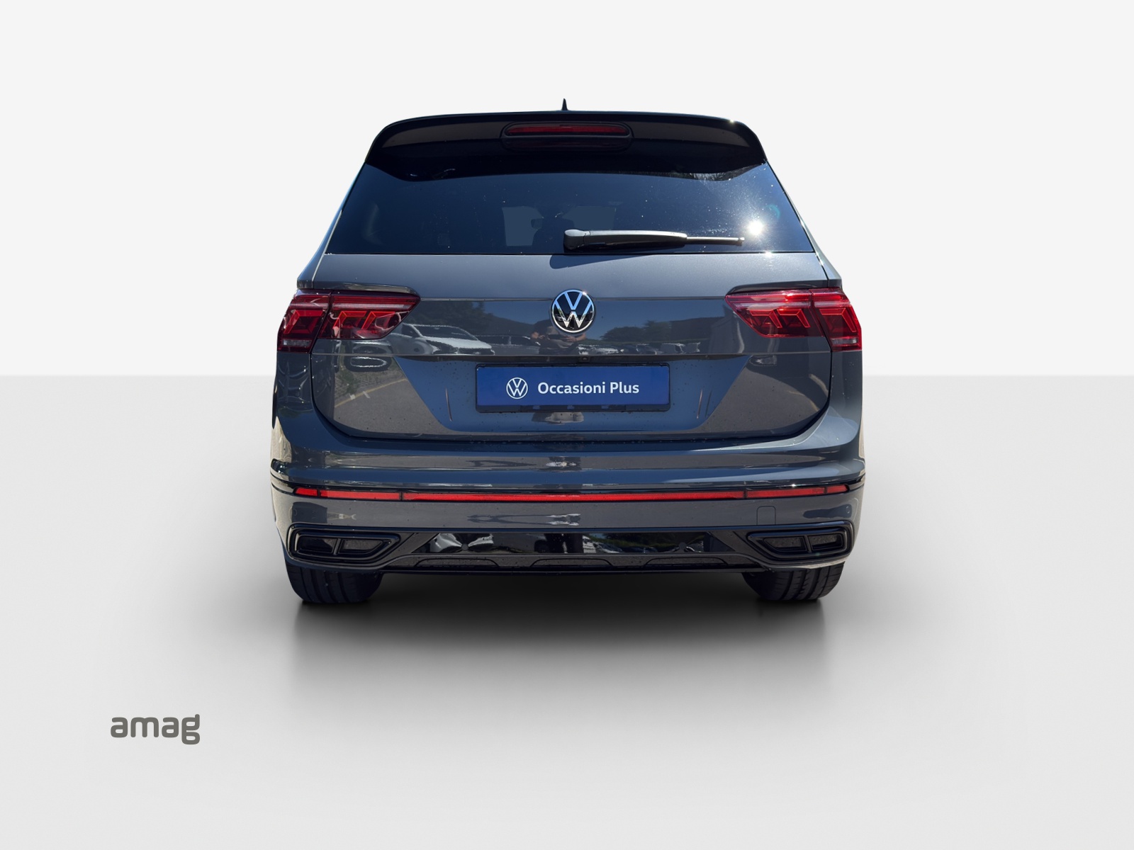 VW Tiguan 2.0TSI R-Line 4Motion DSG-showroom-element-3