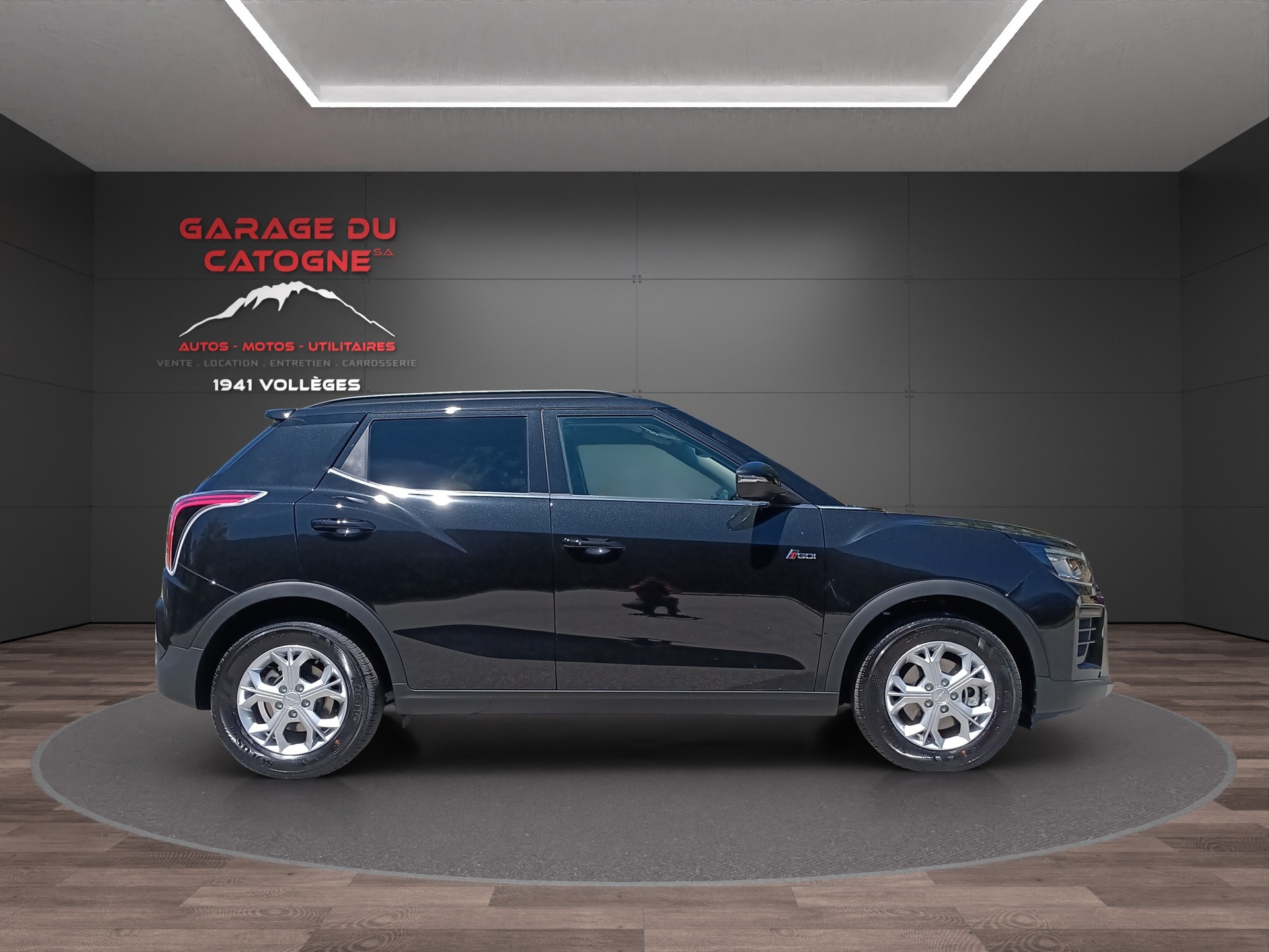 KGM-SsangYong Tivoli 1.5 T GDI Steel 4WD Automat-image-17
