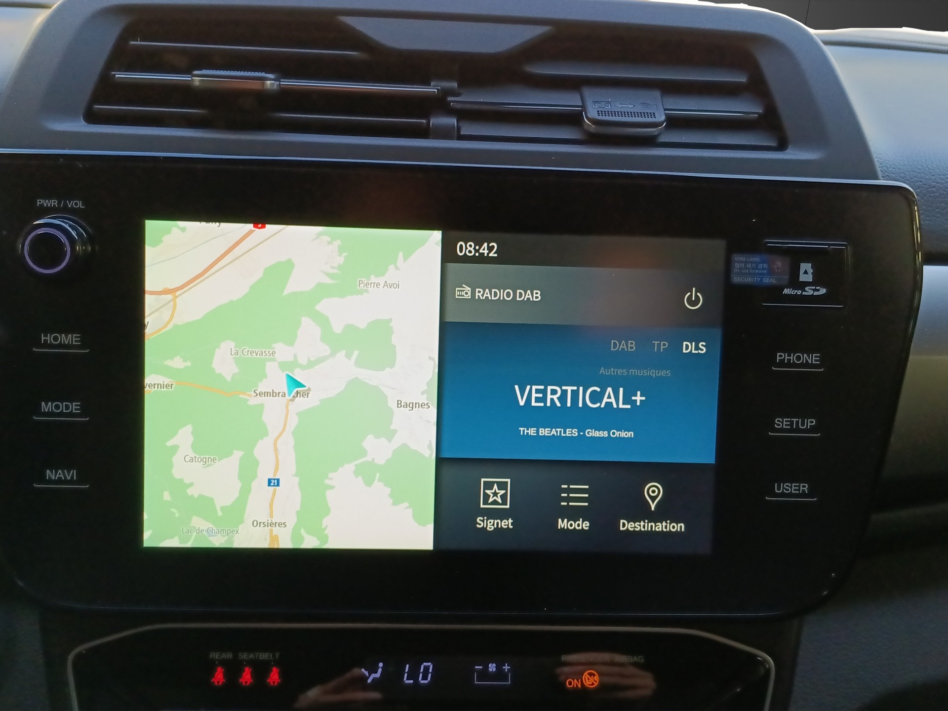 KGM-SsangYong Tivoli 1.5 T GDI Steel 4WD Automat-image-8