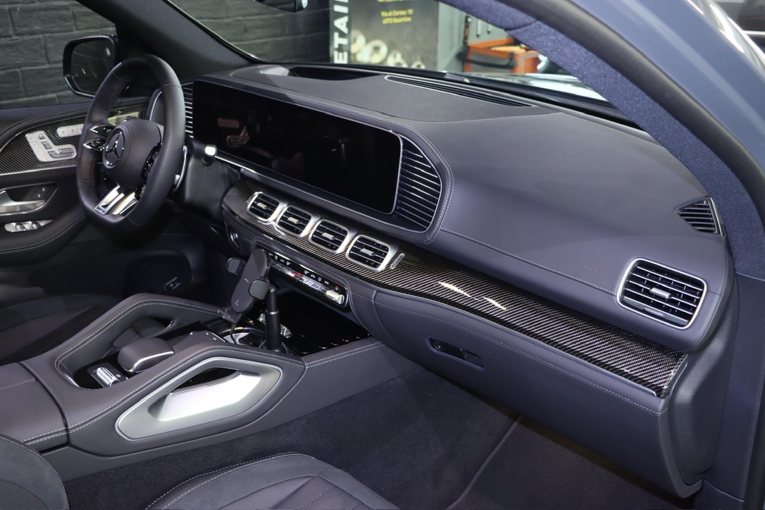 MERCEDES-BENZ GLE 63 AMG S 4MAT1C+-image-12