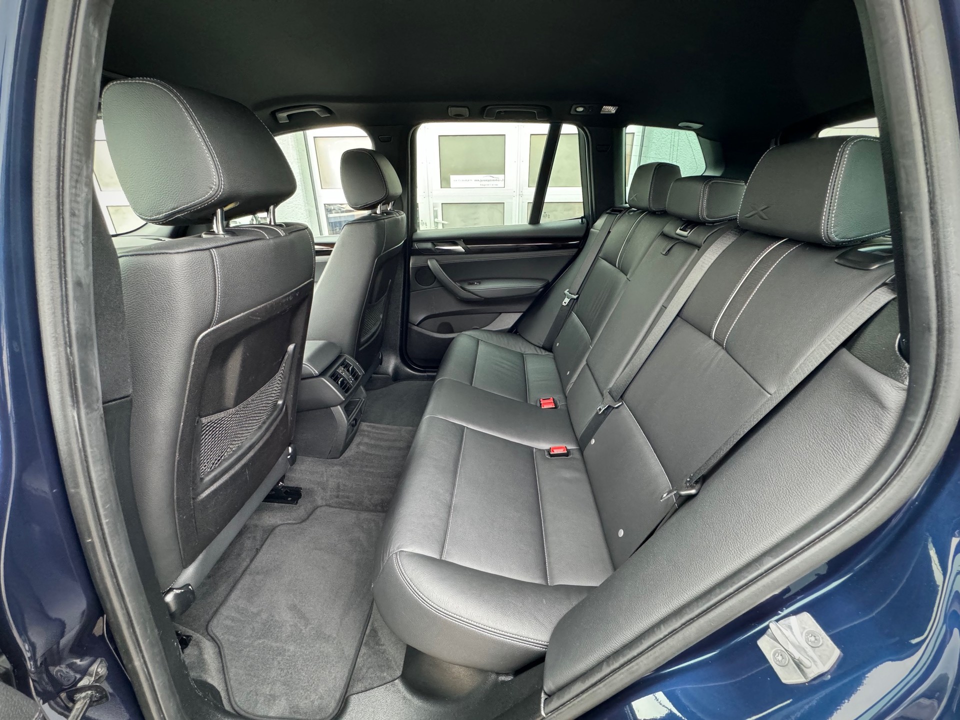 BMW X3 xDrive 28i xLine Steptronic - Véhicule Suisse (CH)-image-8