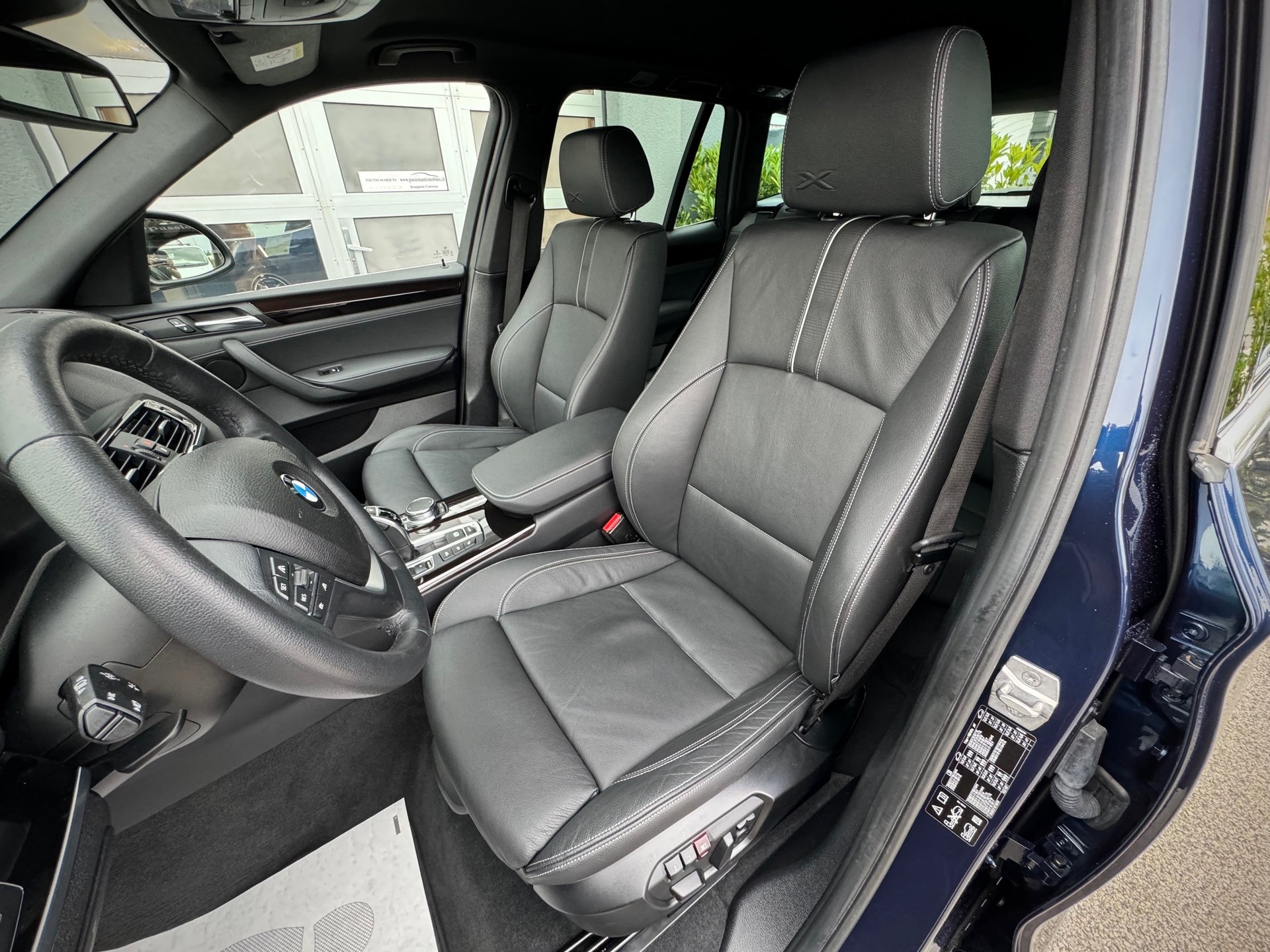 BMW X3 xDrive 28i xLine Steptronic - Véhicule Suisse (CH)-image-7