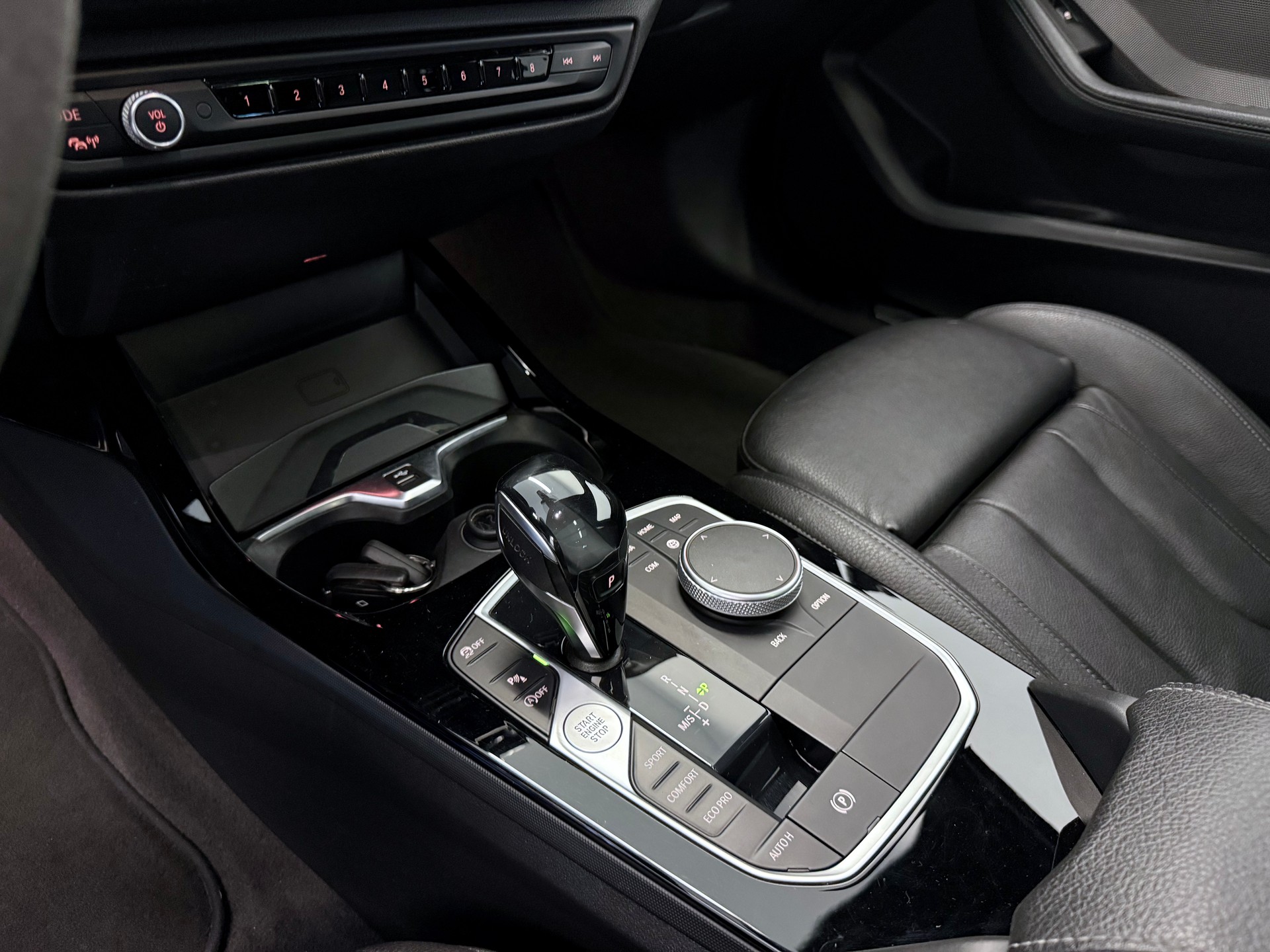 BMW M135i xDrive Steptronic "Tuning Fahrzeug"-image-18