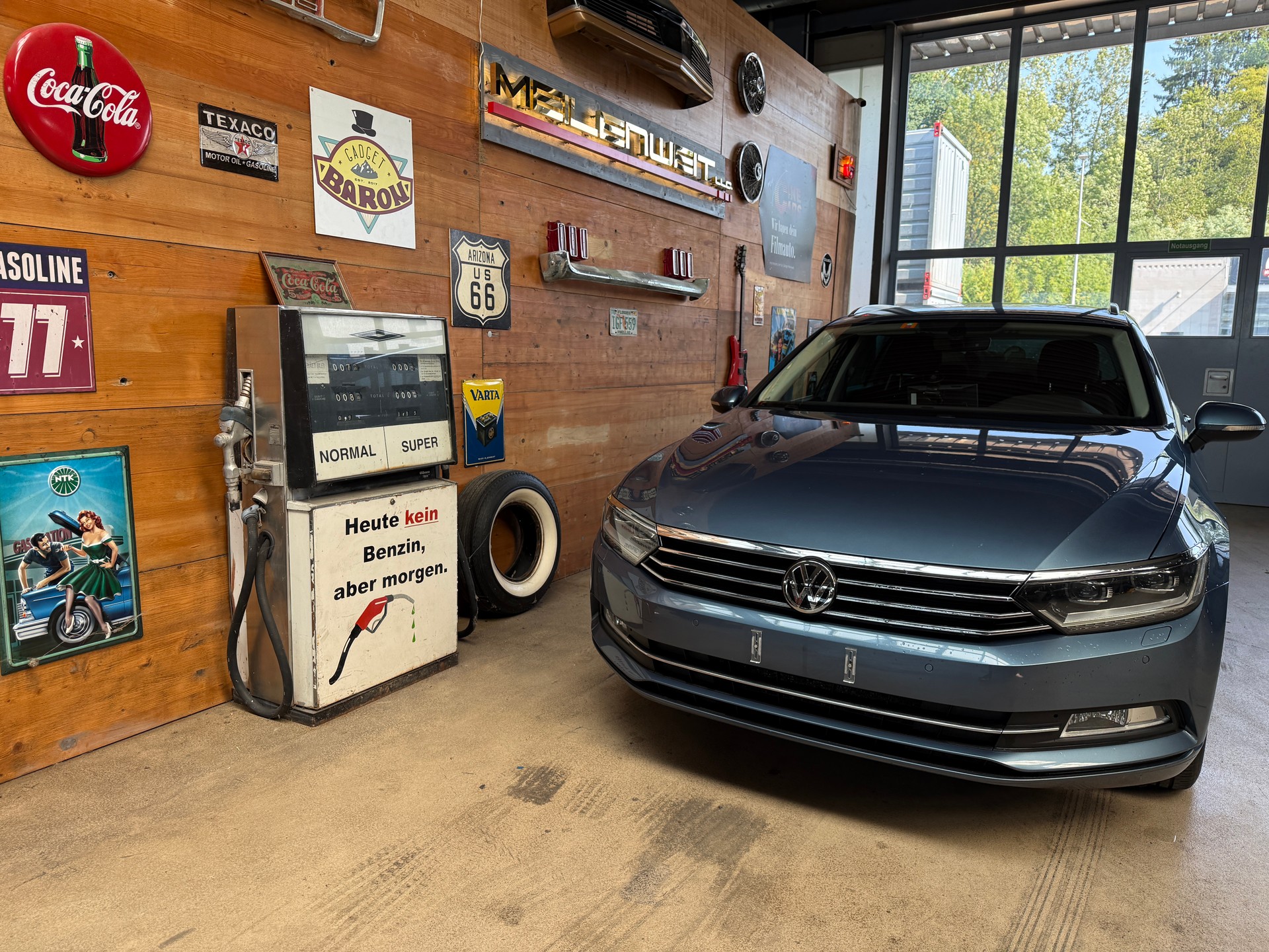 VW Passat Variant 1.4 TSI ACT BMT Comfortline-showroom-element-2