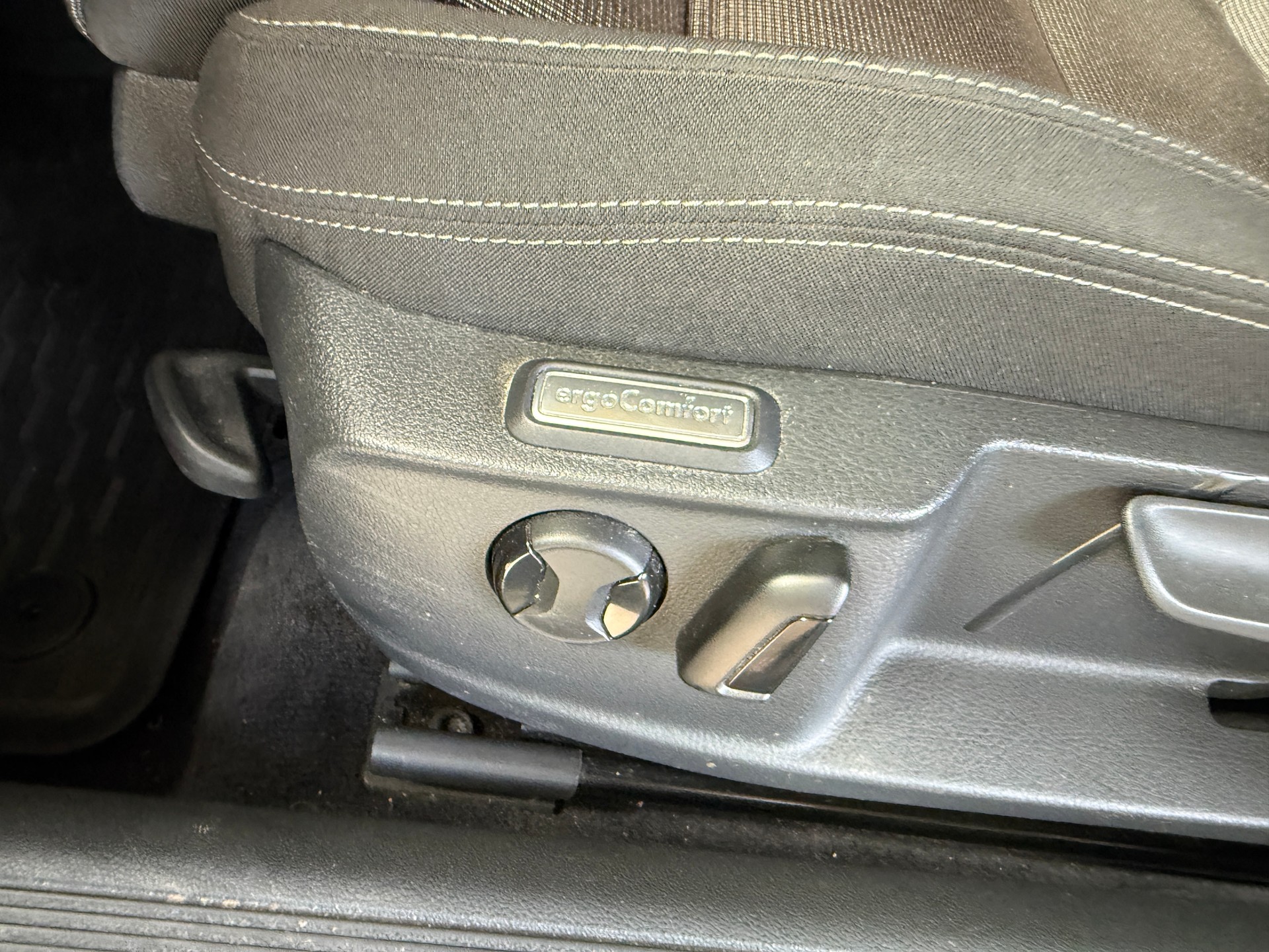 VW Passat Variant 1.4 TSI ACT BMT Comfortline-image-5