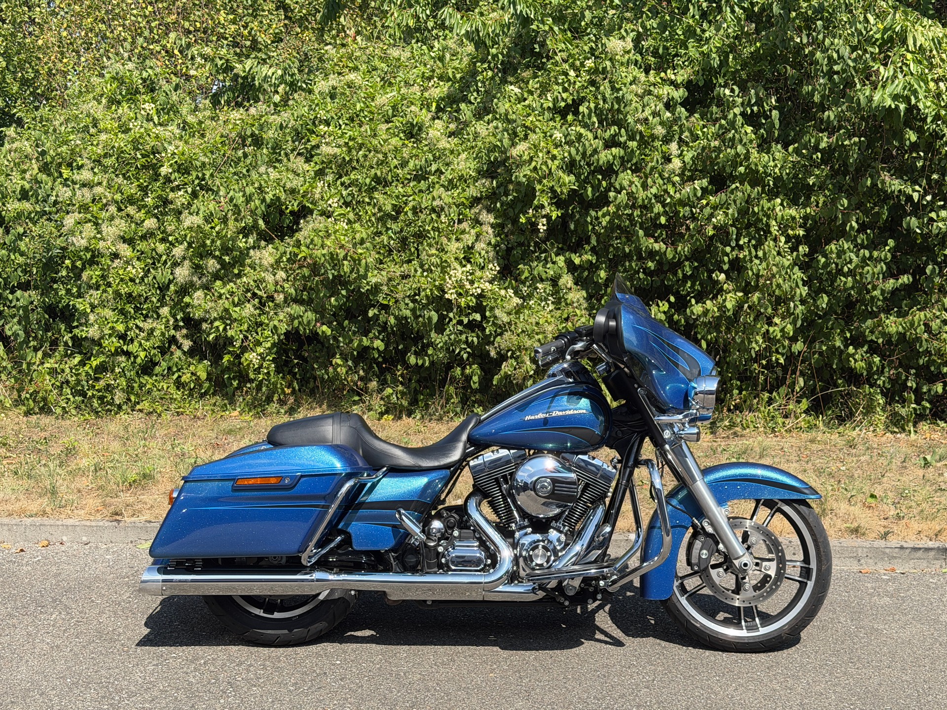 HARLEY-DAVIDSON FLHX 103 Street Glide special (35 KW)-image-15