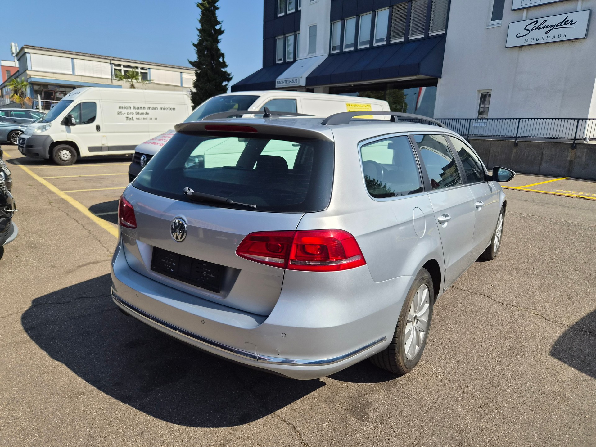 VW Passat Variant 1.4 TSI BMT Trendline DSG-showroom-element-1