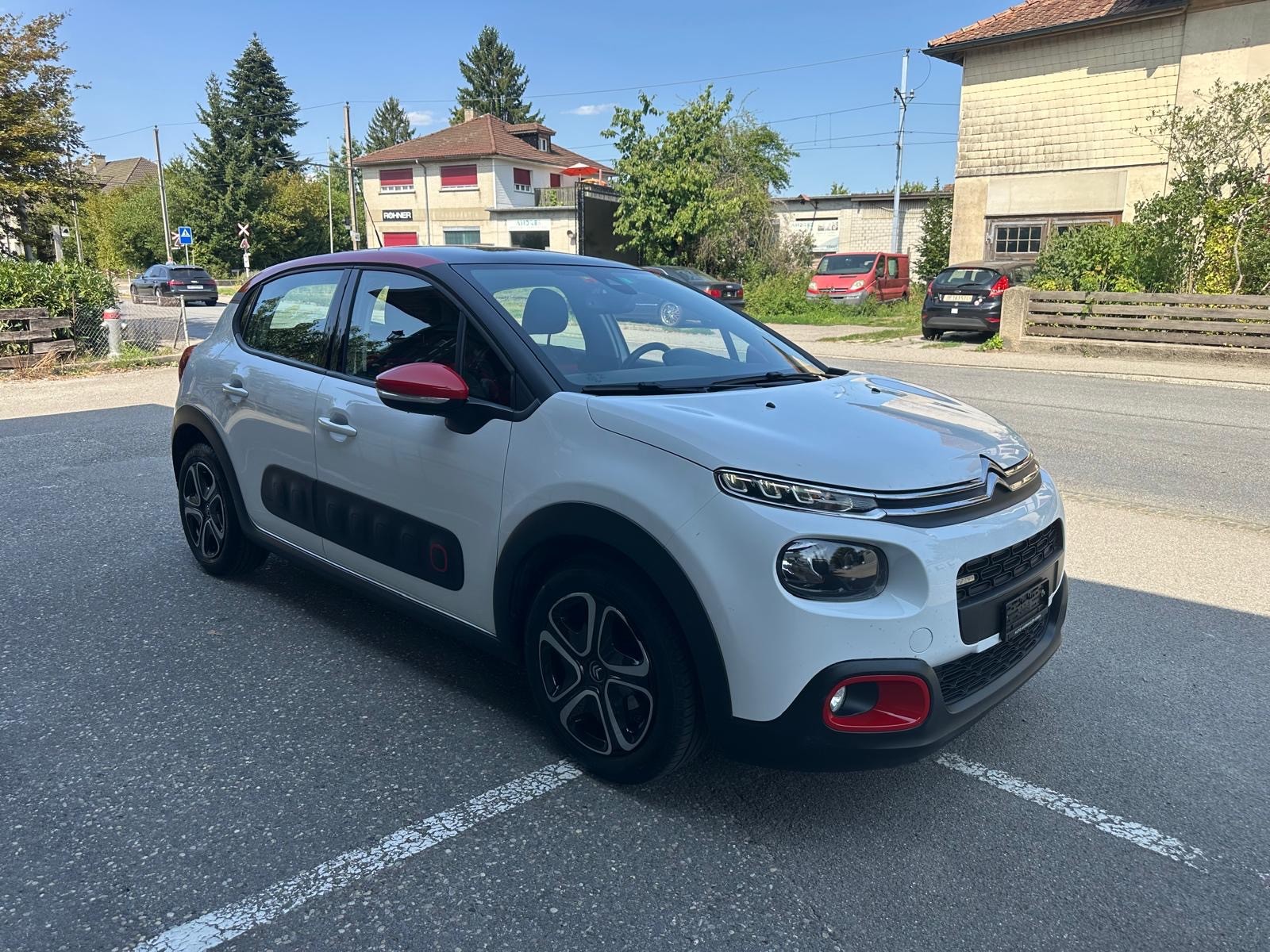CITROEN C3 1.2i PureTech Shine