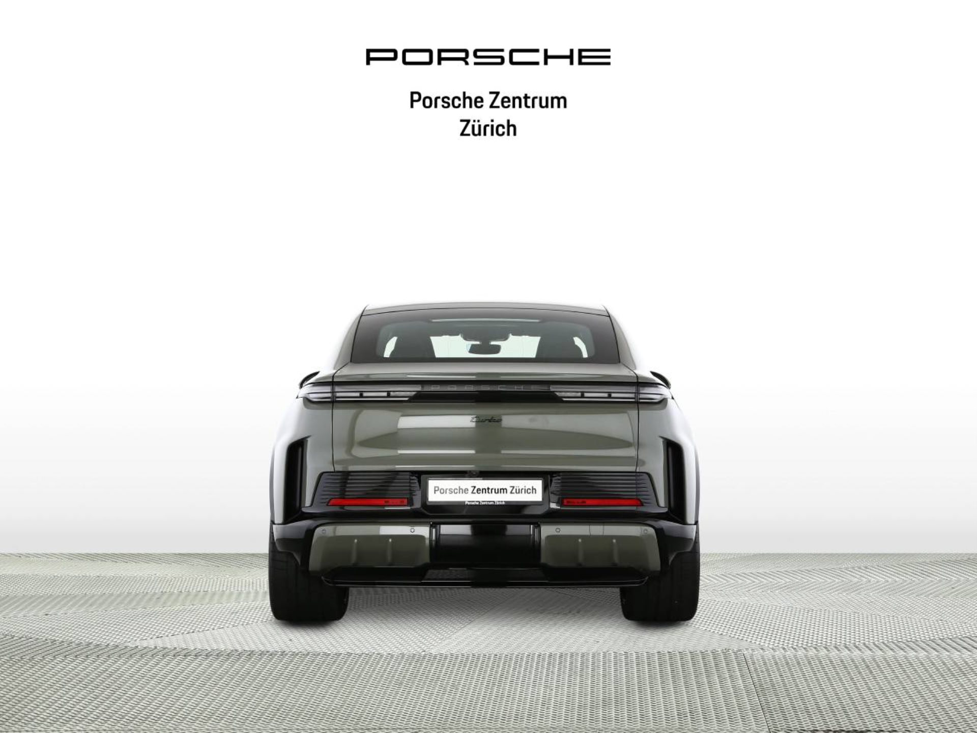 PORSCHE Cayenne Turbo Coupé Electric-image-7