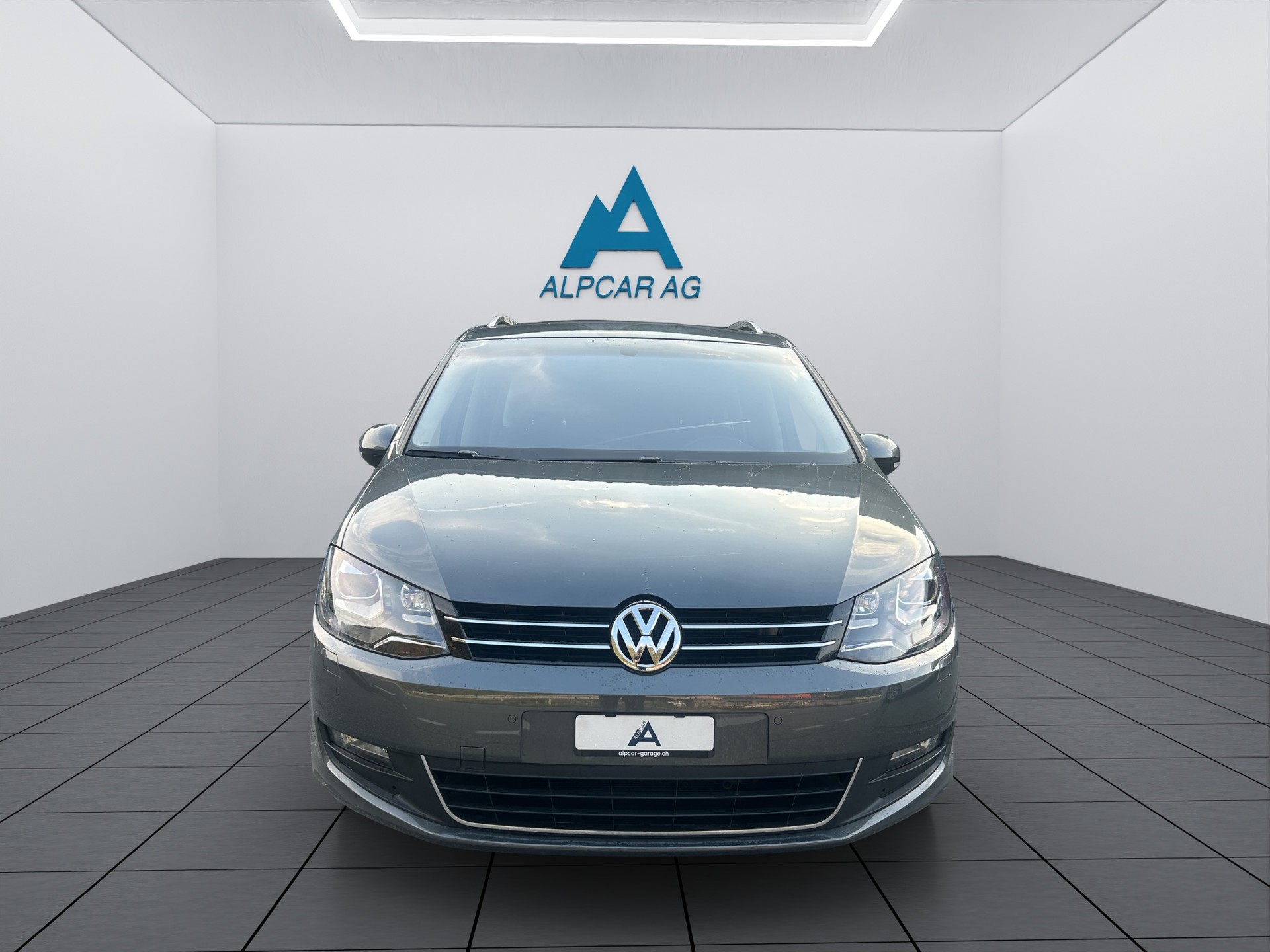 VW Sharan 2.0 TDI 4x4-image-1