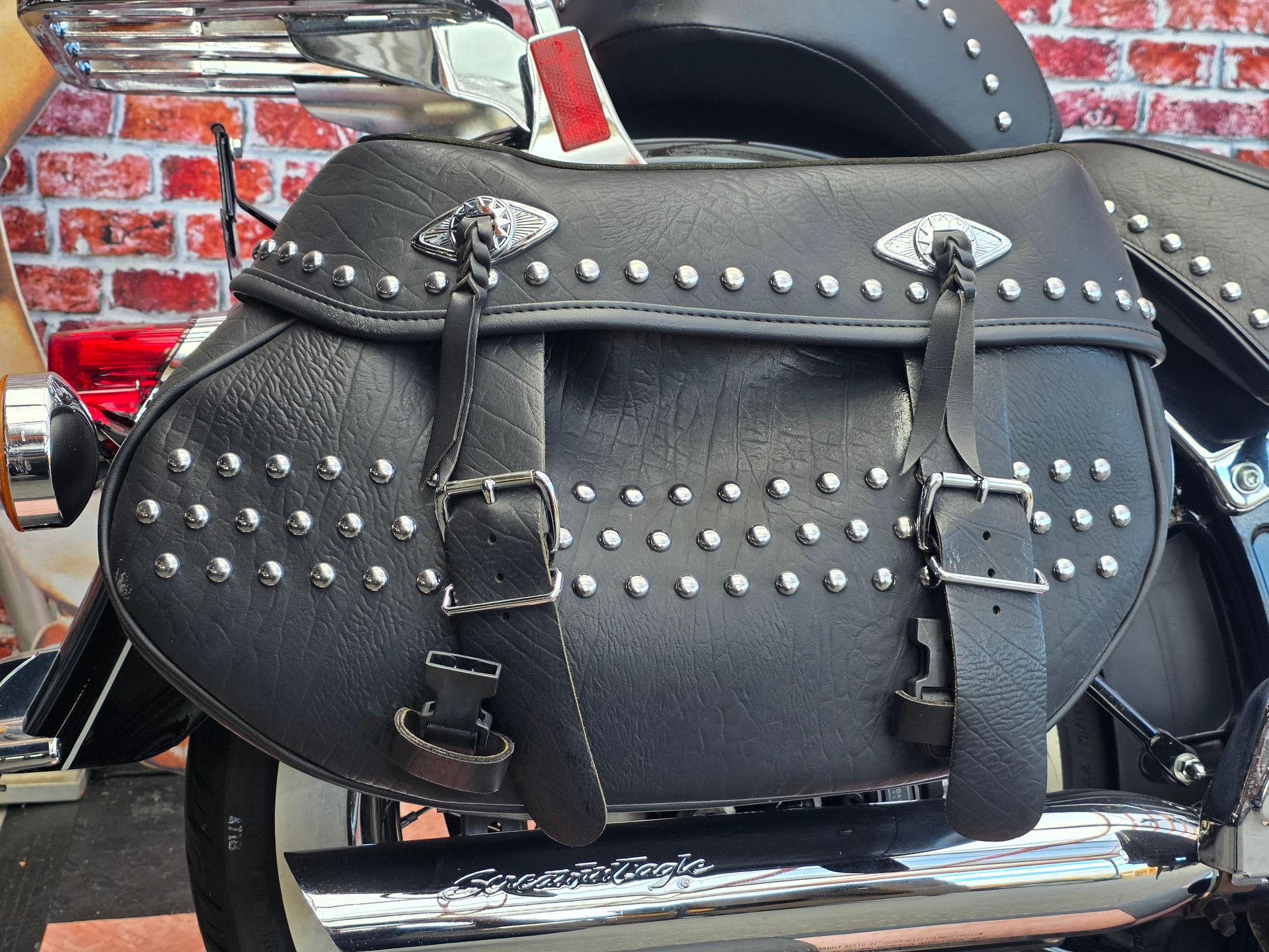 HARLEY-DAVIDSON FLSTCI Softail Classic-image-11