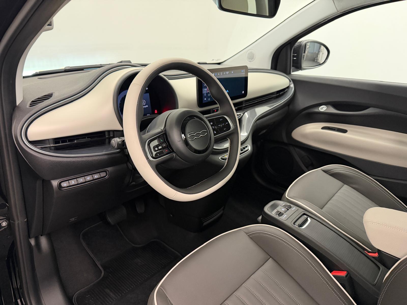 FIAT 500 La Prima-image-9
