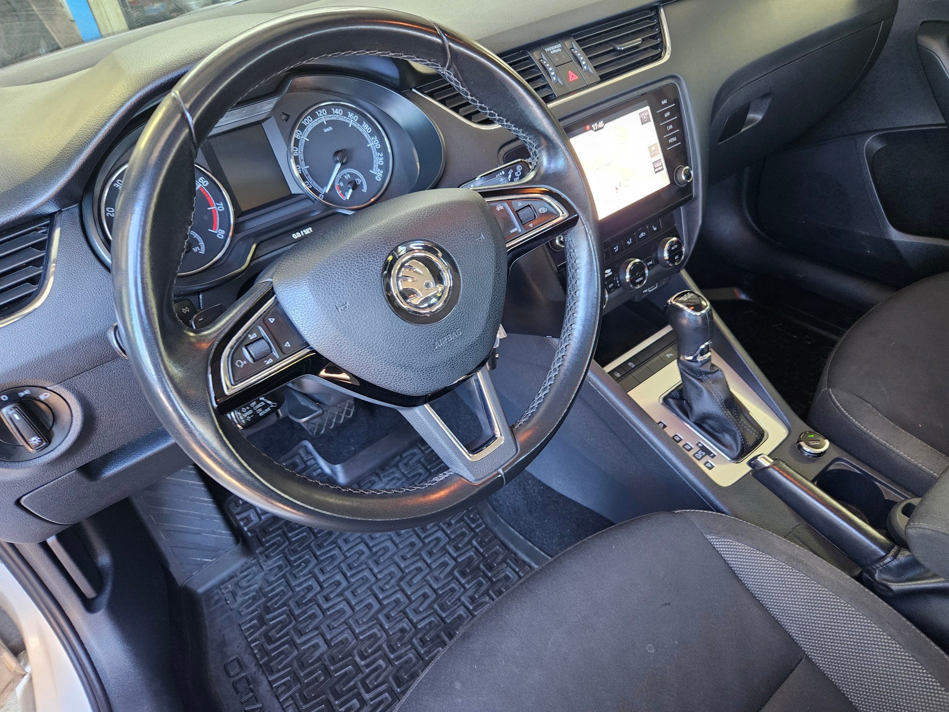 SKODA Octavia 1.5 G-tec Style CNG-image-6