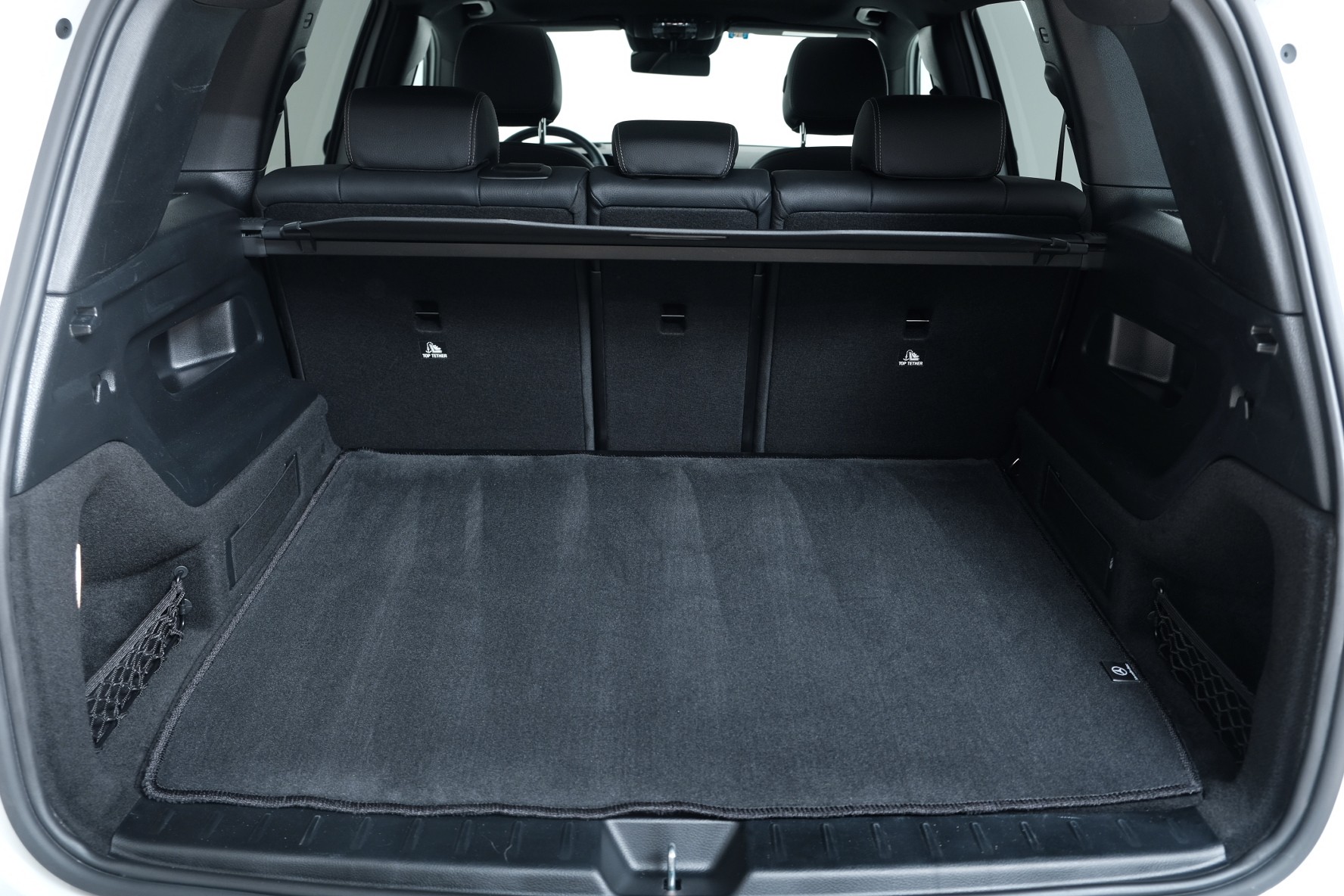 MERCEDES-BENZ GLB 250 AMG Line 4Matic X247-image-13