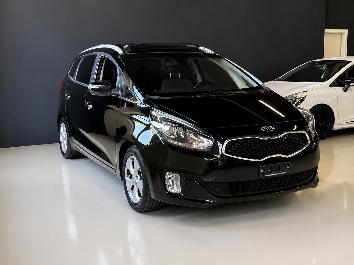 KIA Carens 1.7 CRDi Style DCT