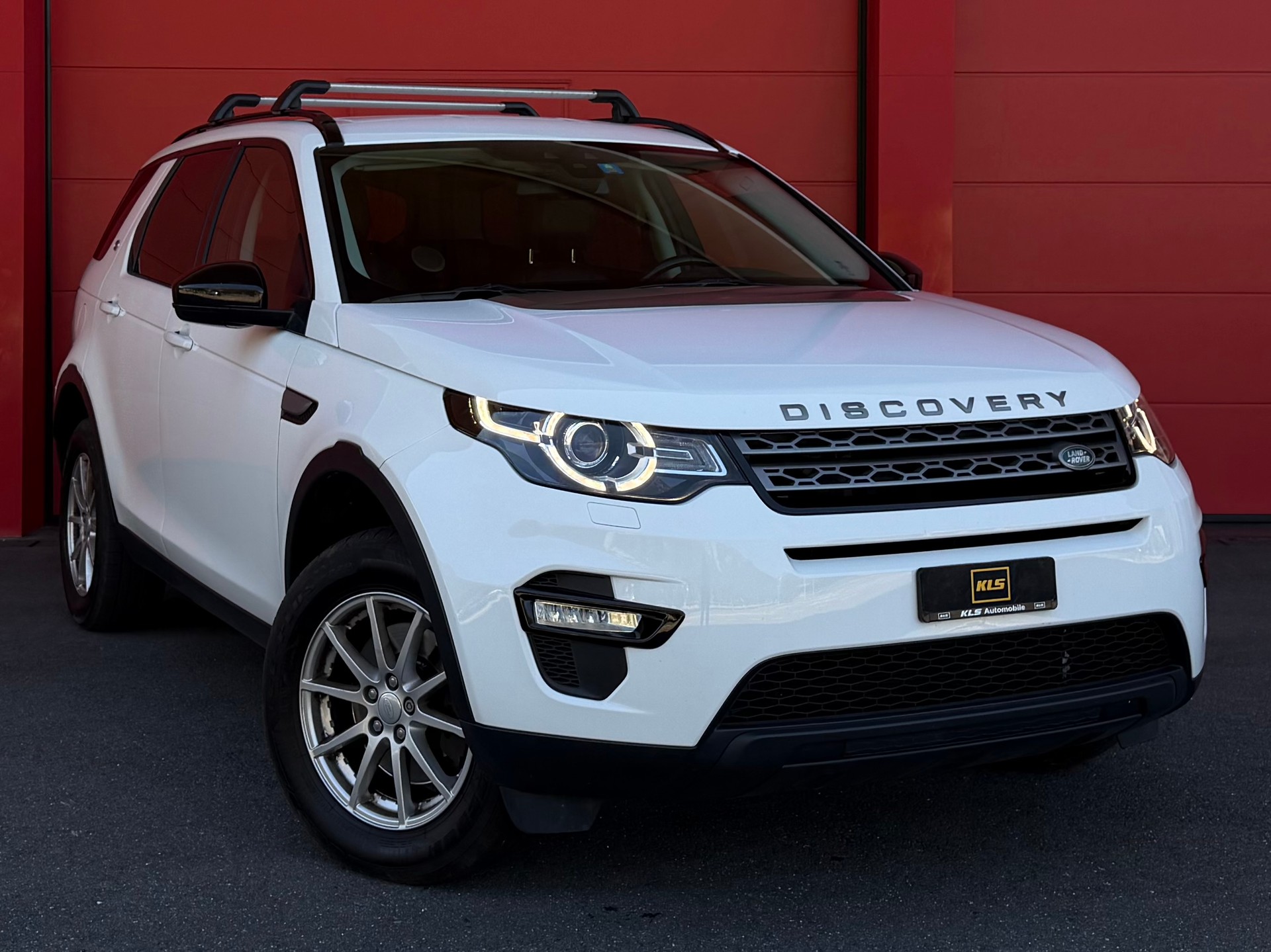 LAND ROVER Discovery Sport 2.0 TD4 SE AT9 *CH-Fahrzeug*