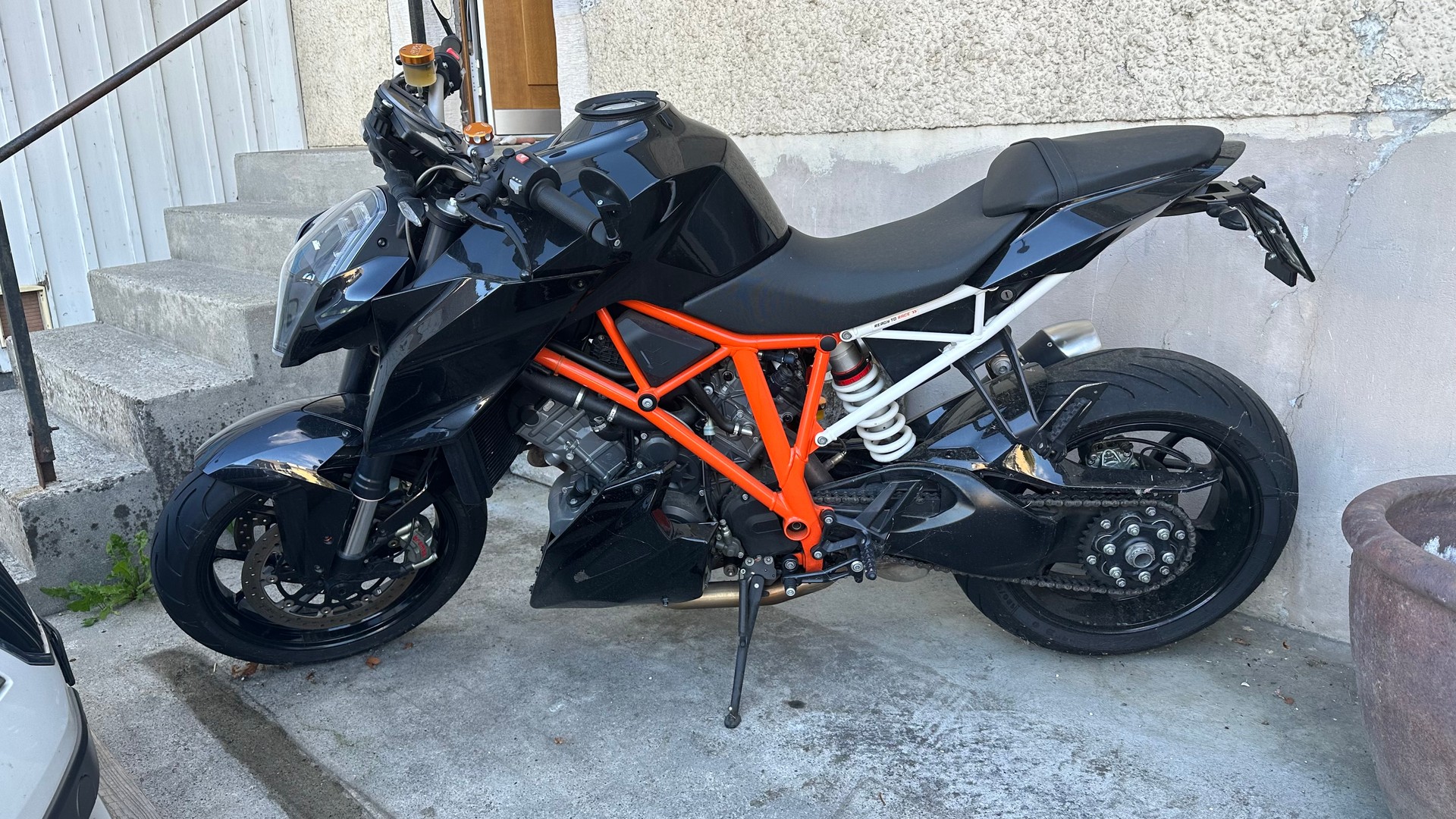 KTM 1290 Super Duke R-image-3