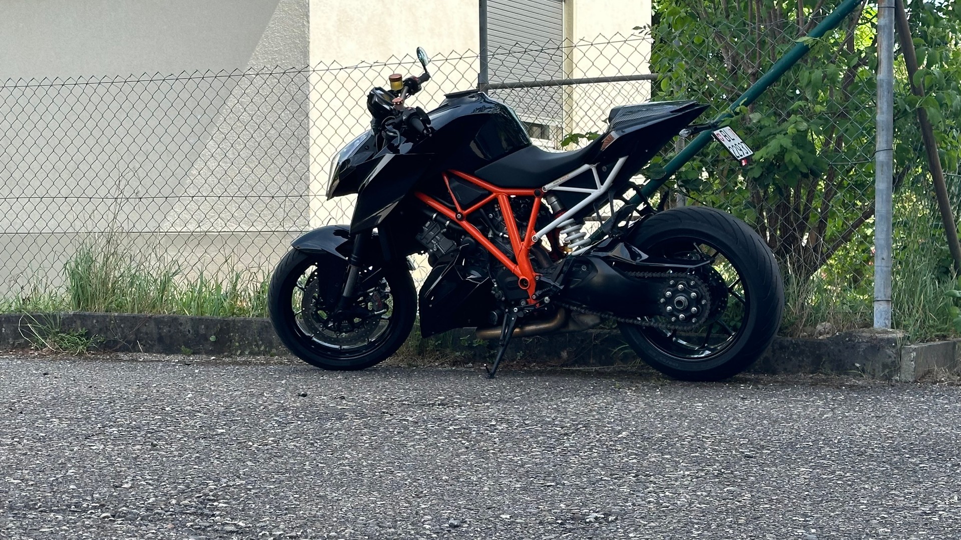 KTM 1290 Super Duke R-image-1