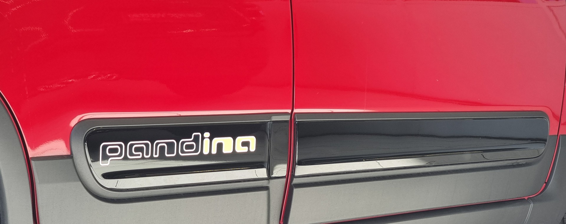 FIAT Panda1.0 Hybrid Cross-image-8