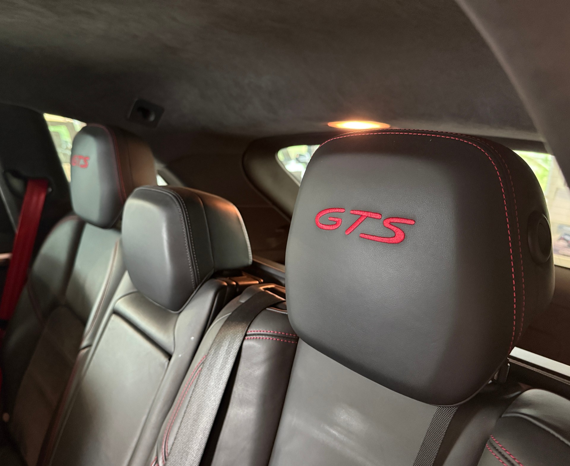 PORSCHE Cayenne GTS-image-22