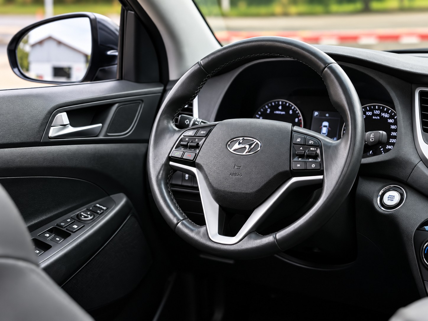 HYUNDAI Tucson 2.0 CRDI Vertex 4WD Automatic-image-12