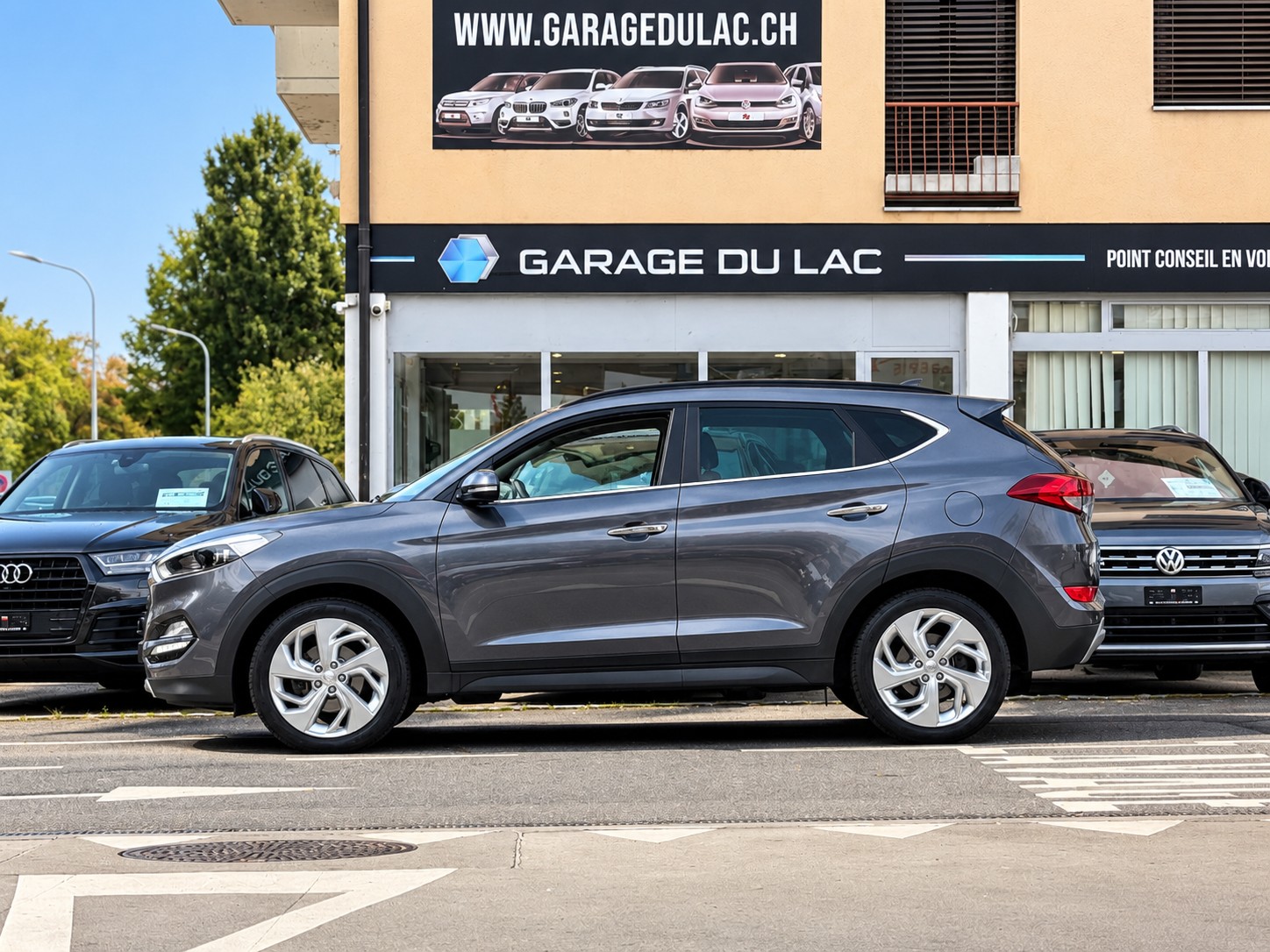 HYUNDAI Tucson 2.0 CRDI Vertex 4WD Automatic-image-4